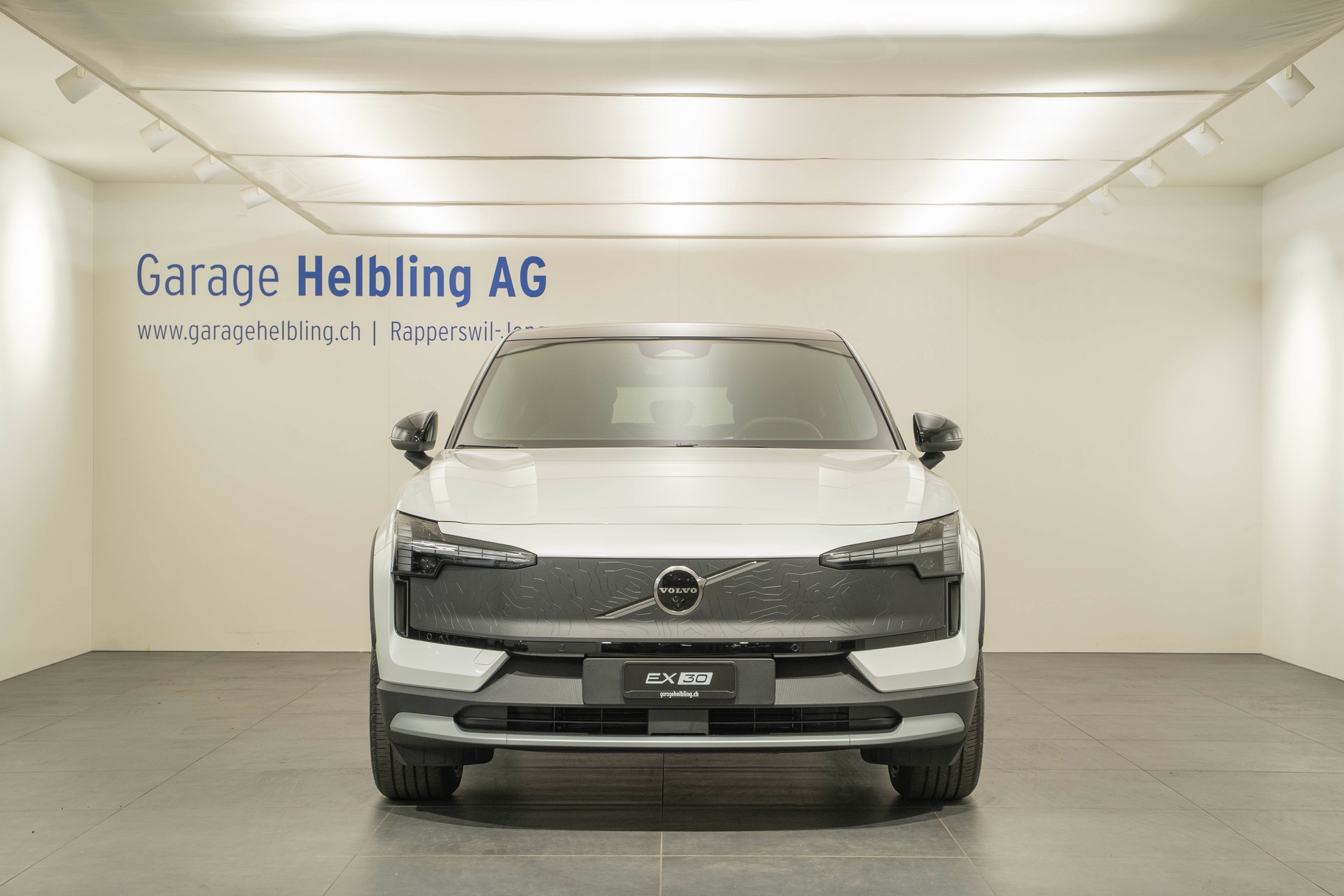 VOLVO EX30 CC E60 Twin Performance AWD-image-1