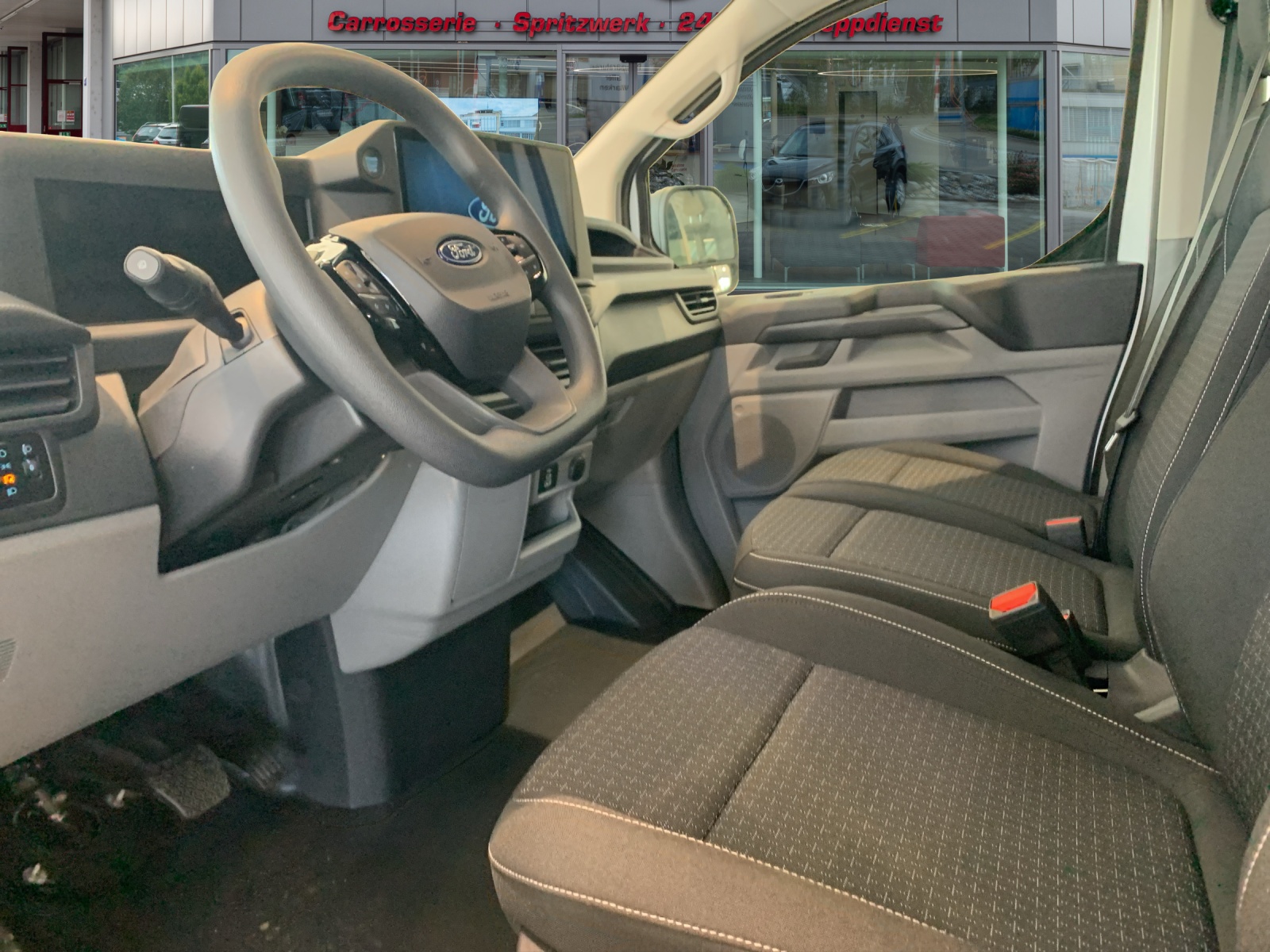 FORD Transit C Van 320 L2 2.0 EcoBlue 170 Trend 4x4-image-6