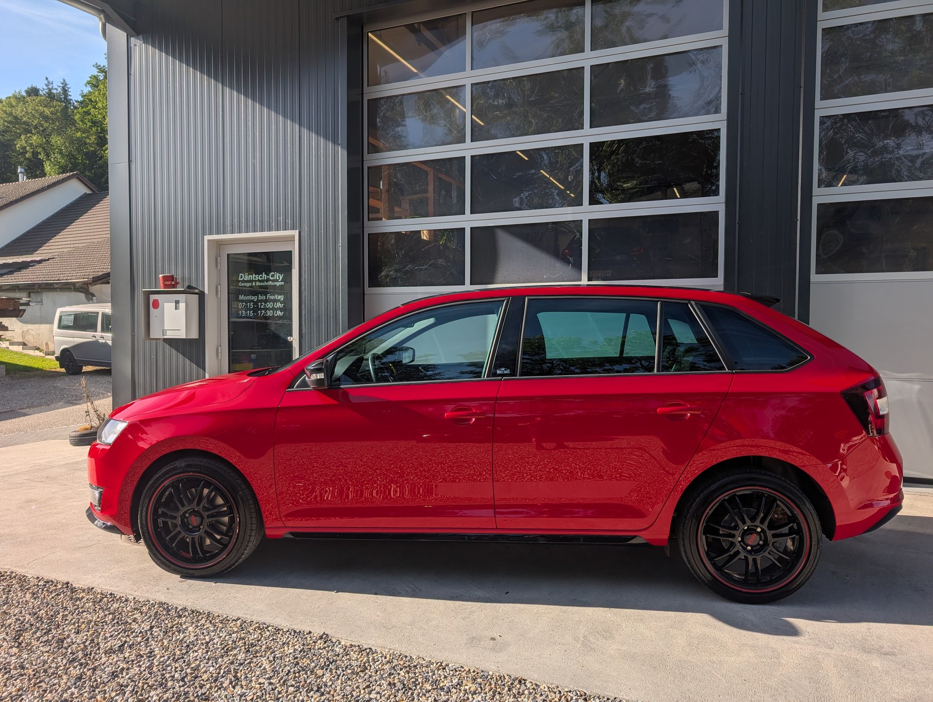 SKODA Rapid Spaceback 1.4 TSI Monte Carlo DSG-image-4