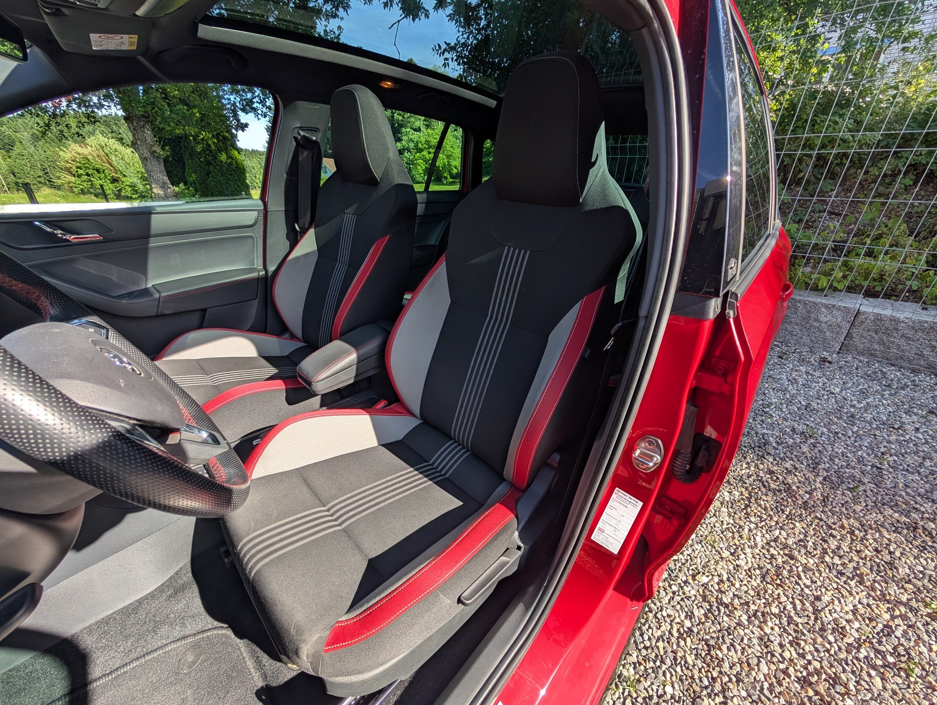 SKODA Rapid Spaceback 1.4 TSI Monte Carlo DSG-image-7