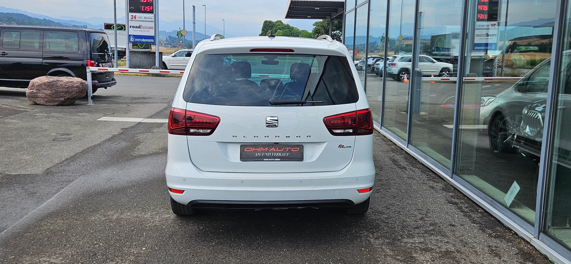 SEAT Alhambra 1.4 TSI FR Line DSG / 7Sitzer-image-4