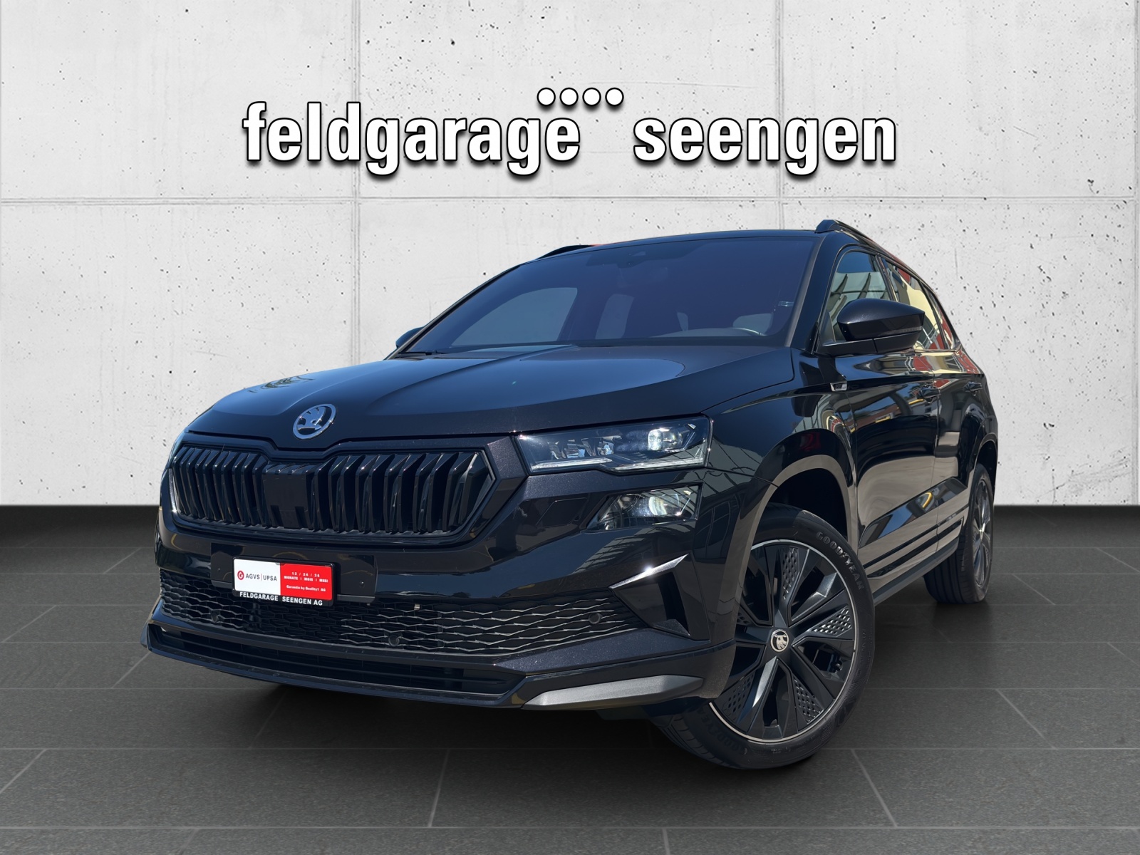 SKODA Karoq 1.5 TSI SportLine DSG mit AHK & Rückfahrkamera