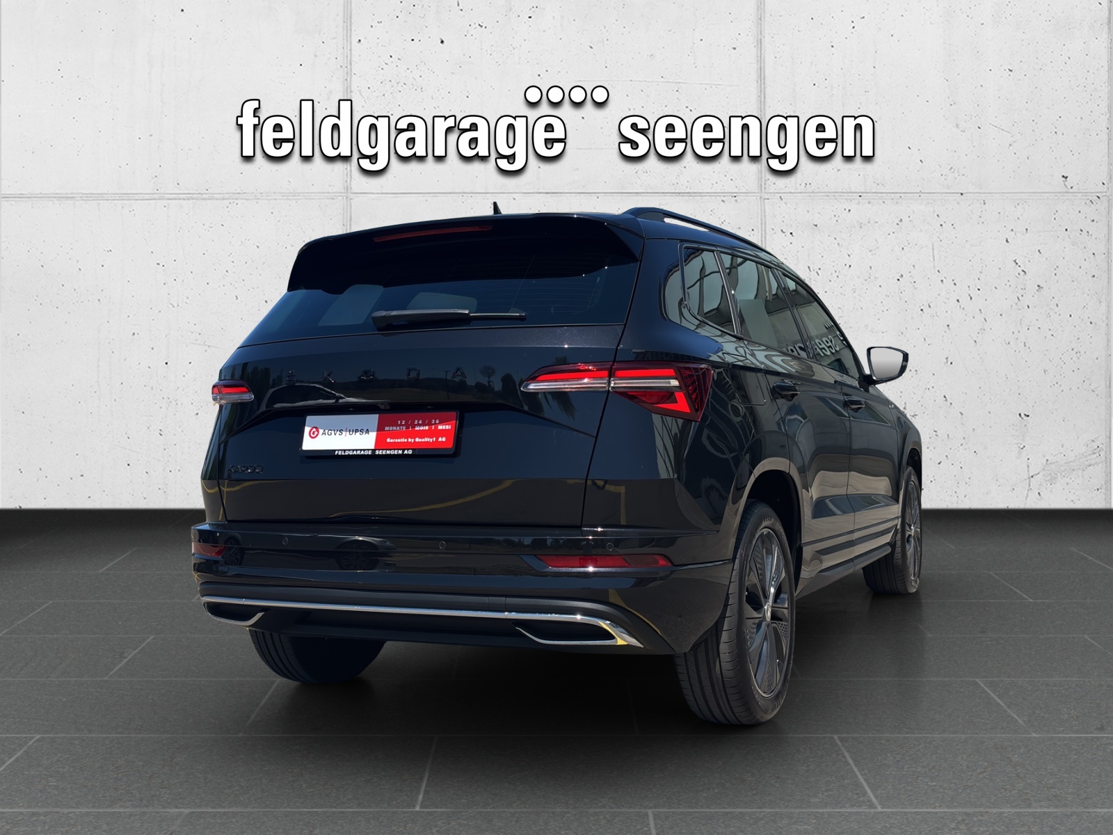 SKODA Karoq 1.5 TSI SportLine DSG mit AHK & Rückfahrkamera-image-4
