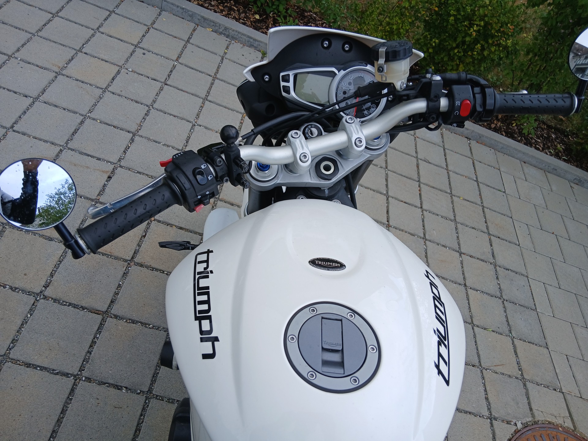 TRIUMPH Street Triple R 675-image-3