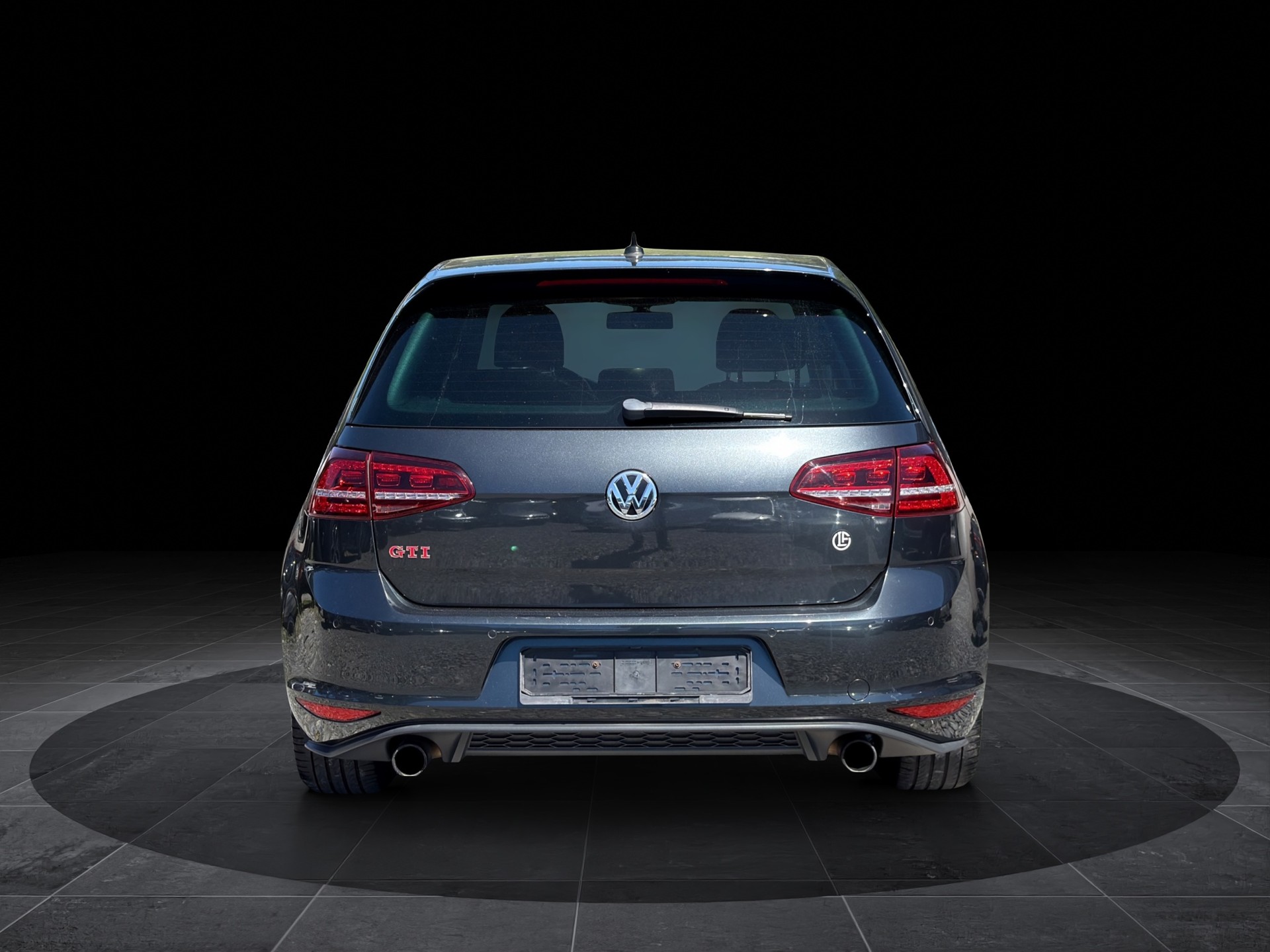 VW Golf 2.0 TSI GTI Performance DSG-showroom-element-2