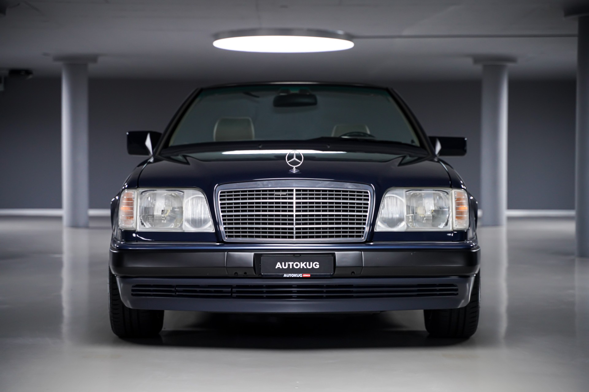 MERCEDES-BENZ 300 CE-24 Cabrio-image-8