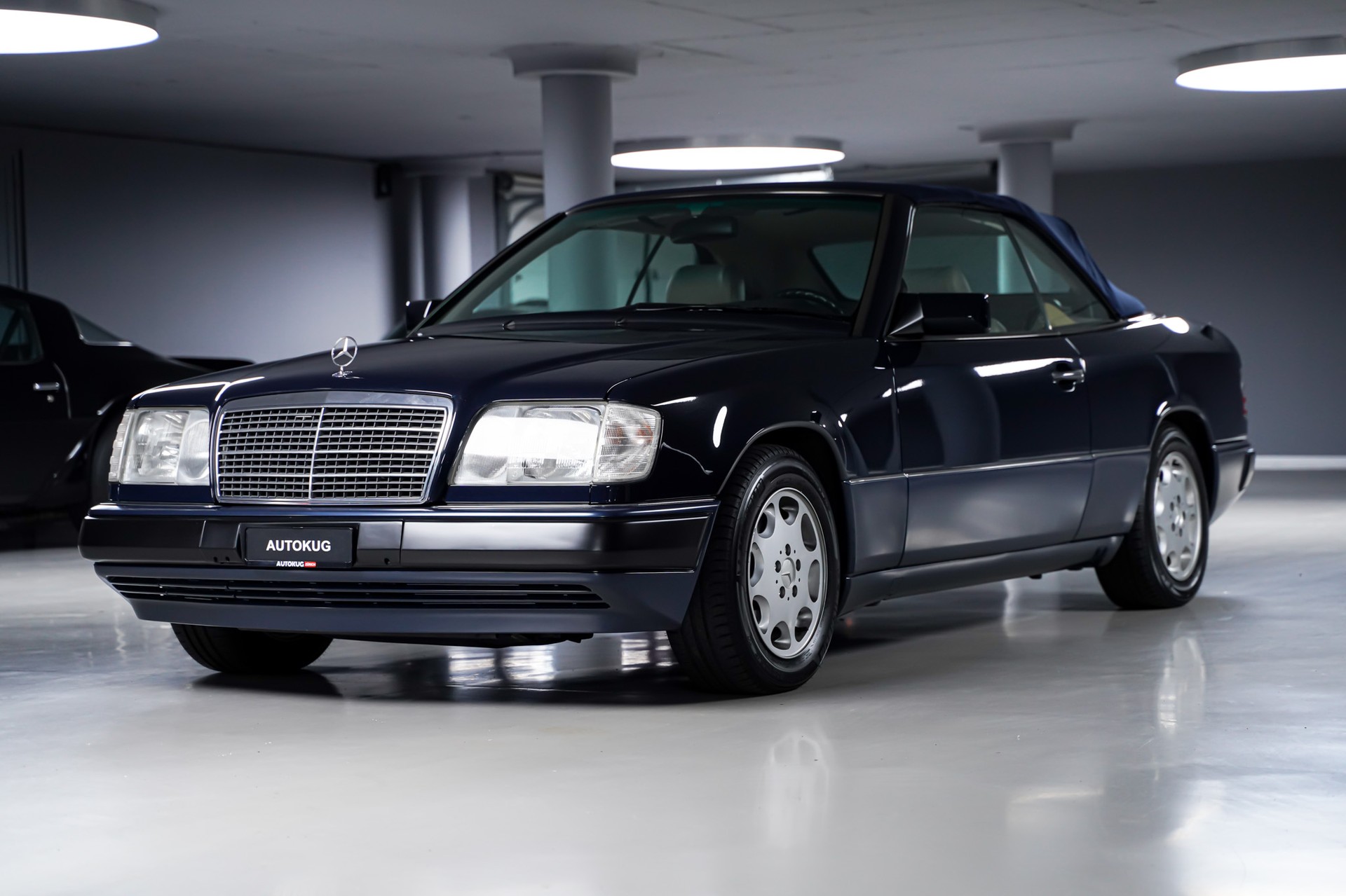 MERCEDES-BENZ 300 CE-24 Cabrio