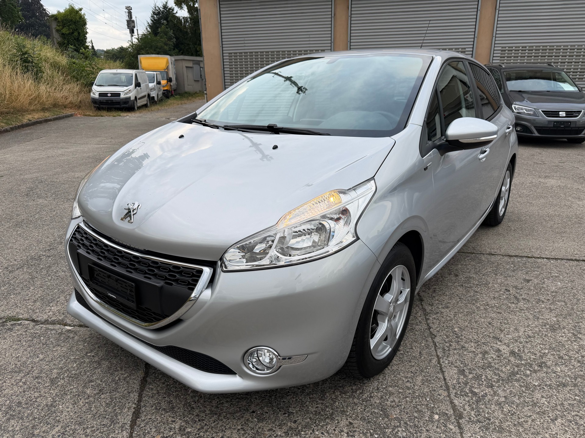 PEUGEOT 208 1.2 VTI Style