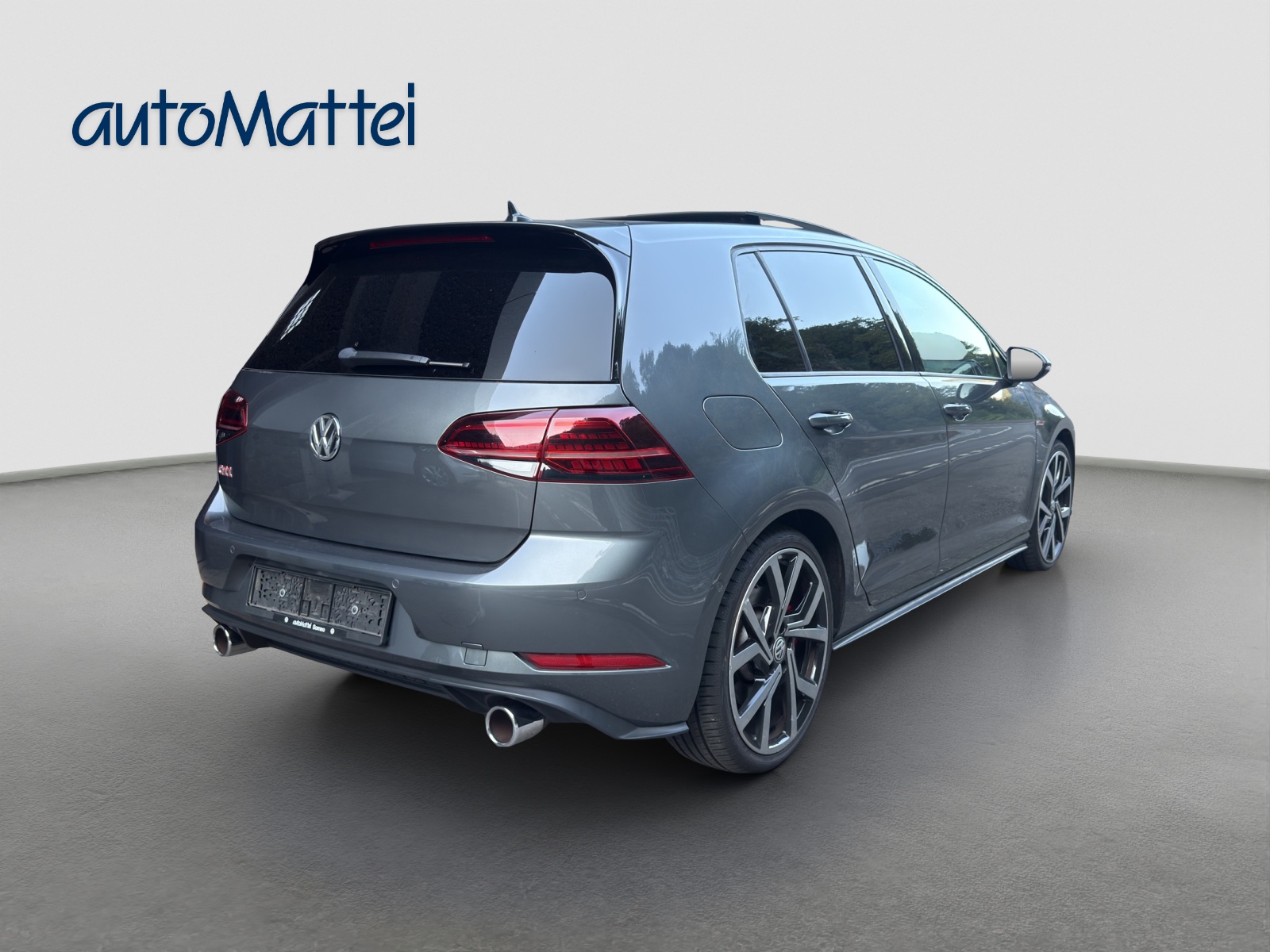 VW Golf 2.0 TSI GTI Performance DSG-image-4