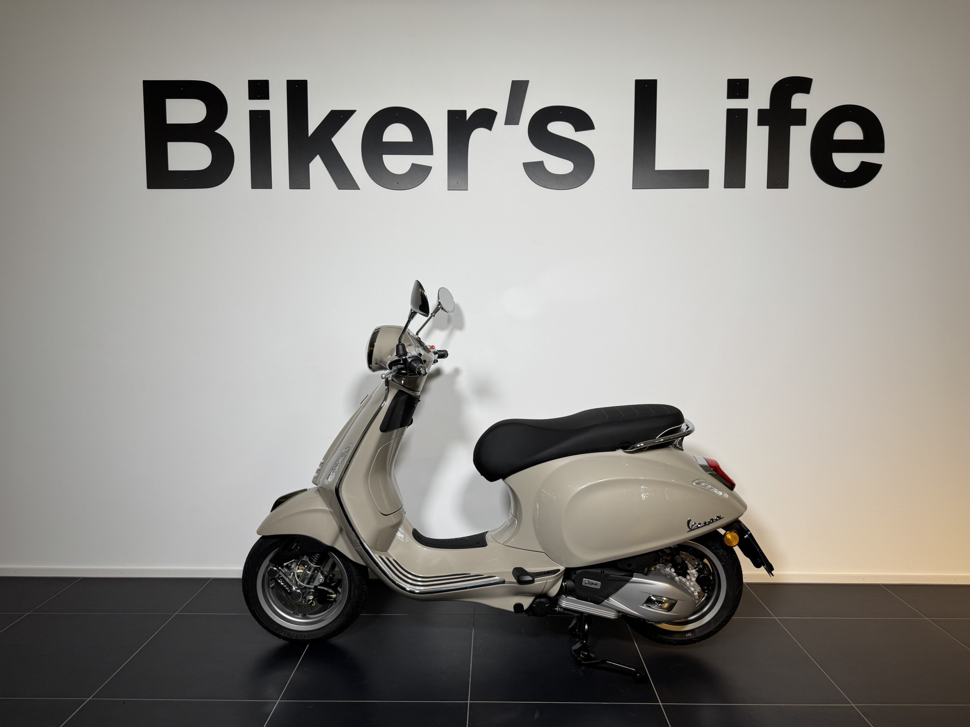 PIAGGIO Vespa Primavera 125-image-1