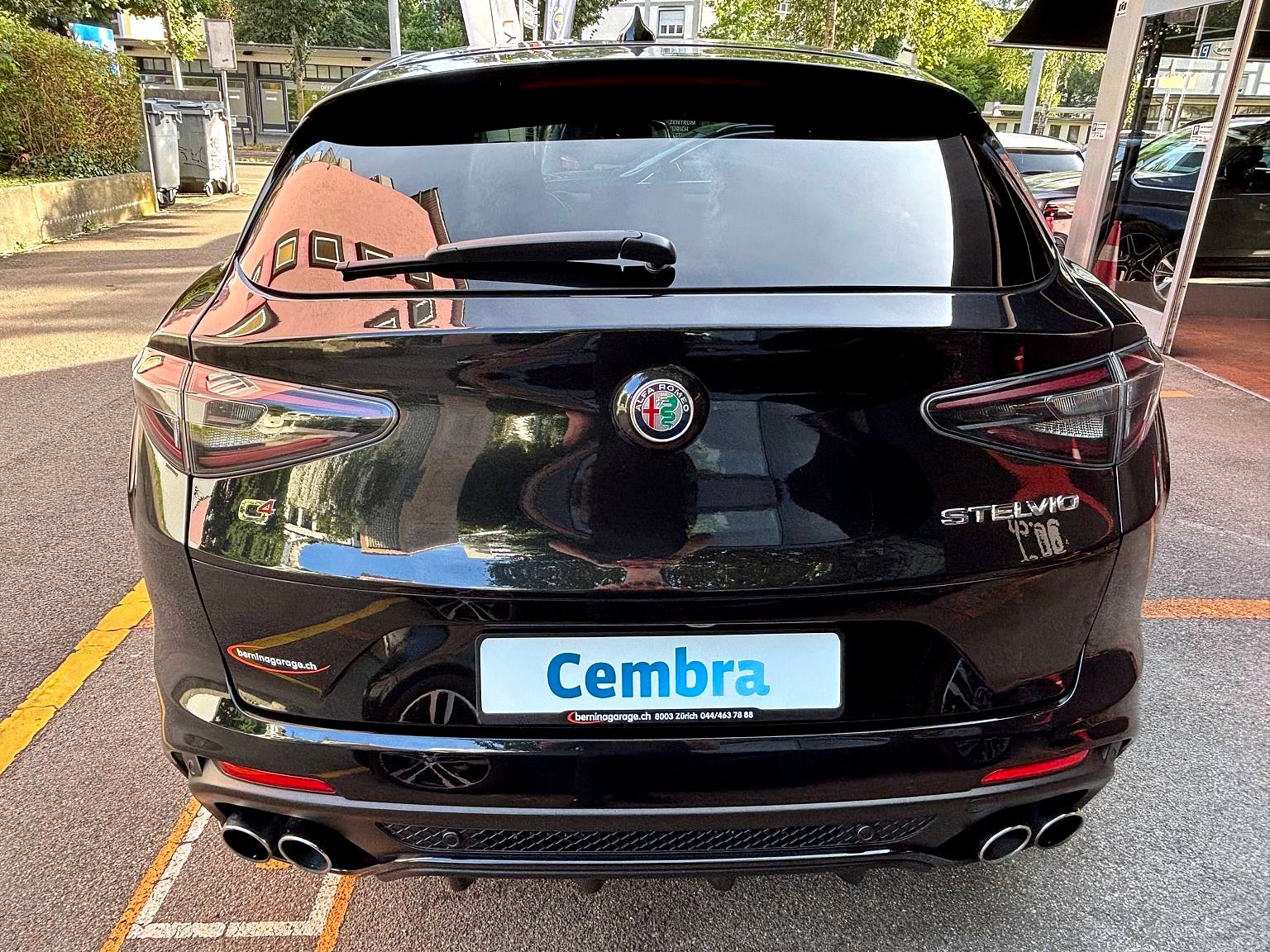 ALFA ROMEO Stelvio 2.9 V6 Quadrifoglio Q4 AT8 (520 PS)-showroom-element-2