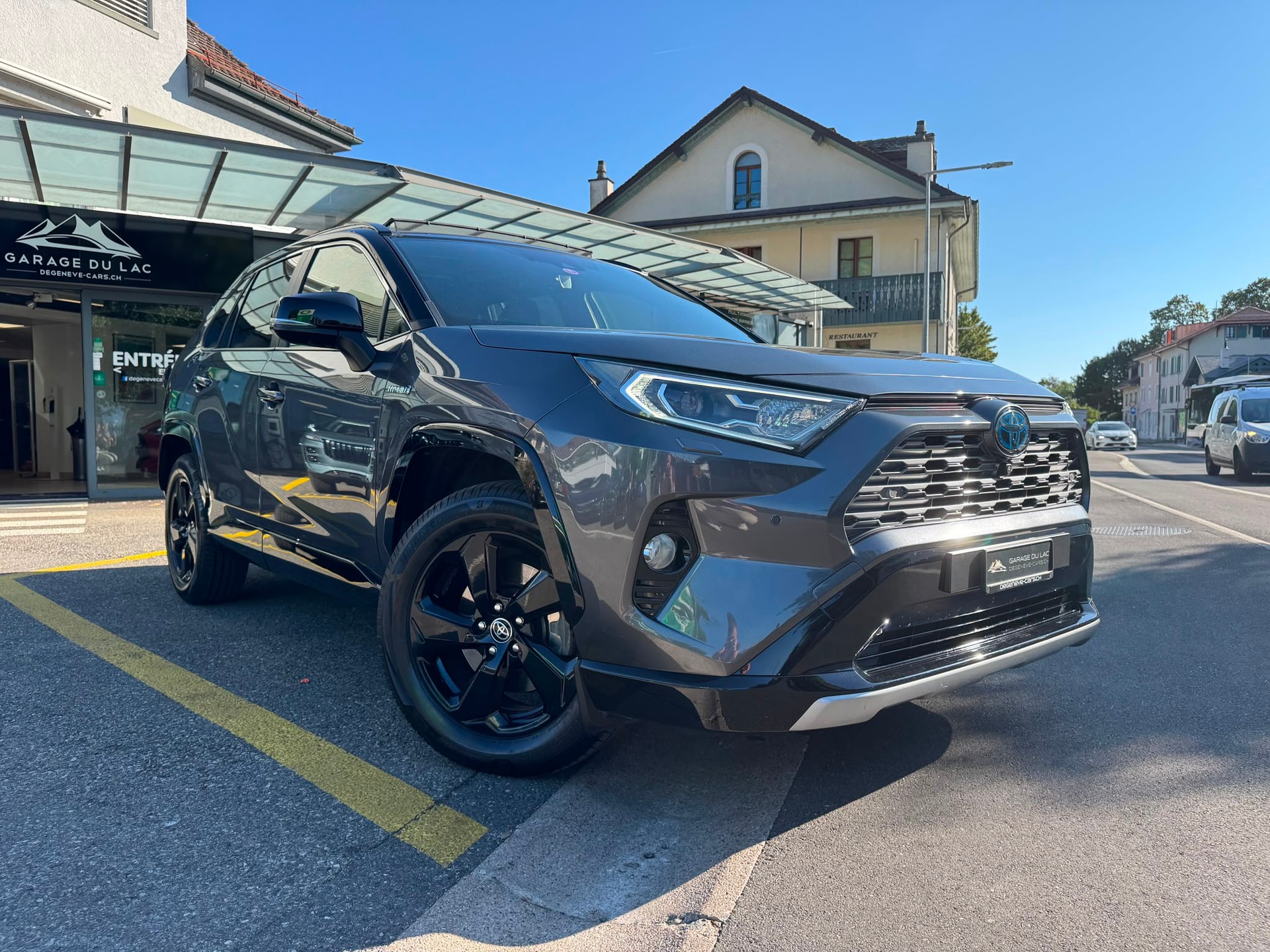 TOYOTA RAV-4 2.5 HSD Style e-CVT 4WD