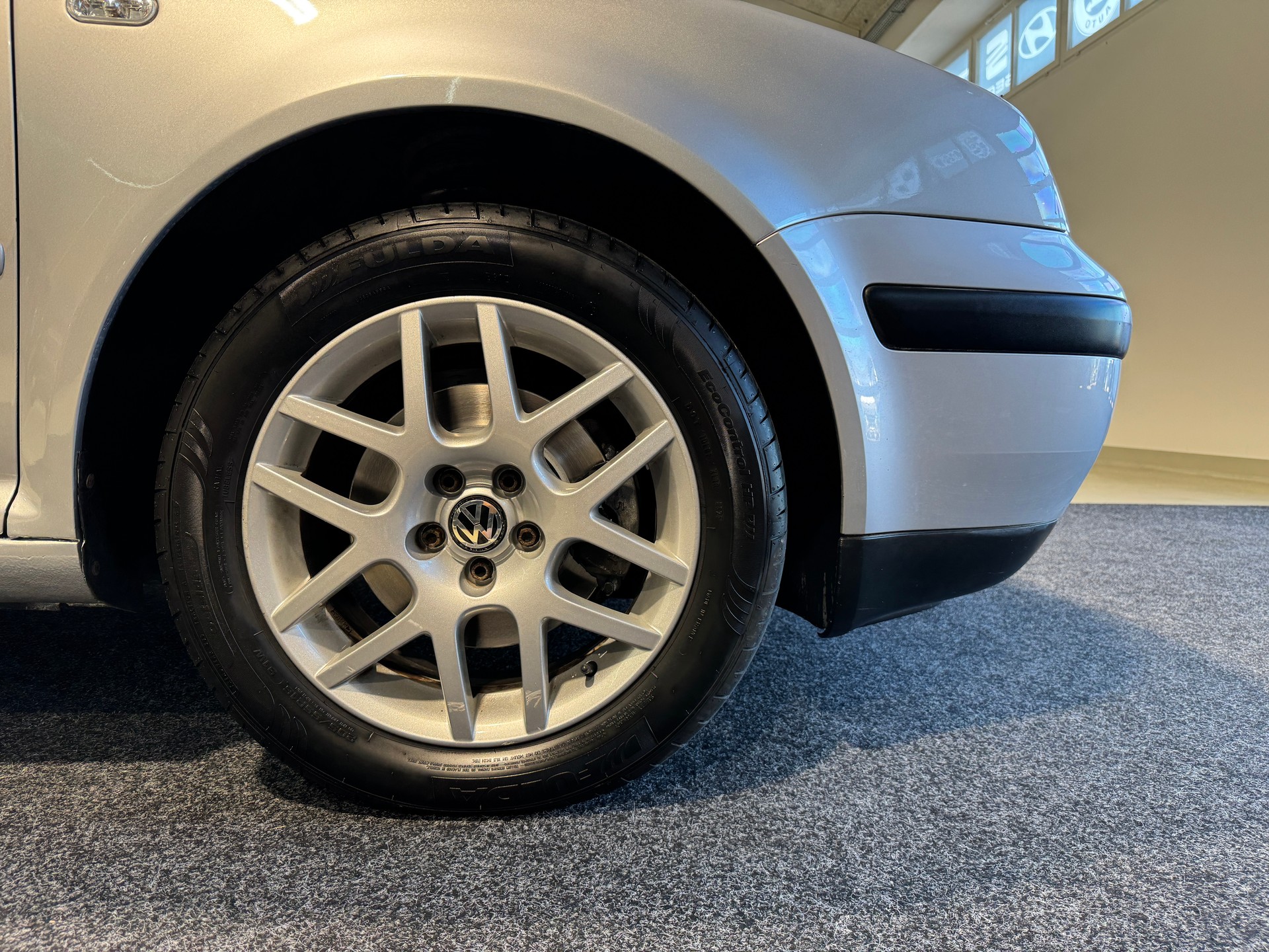 VW Golf Variant 2.0 Pacific 4Motion-image-9