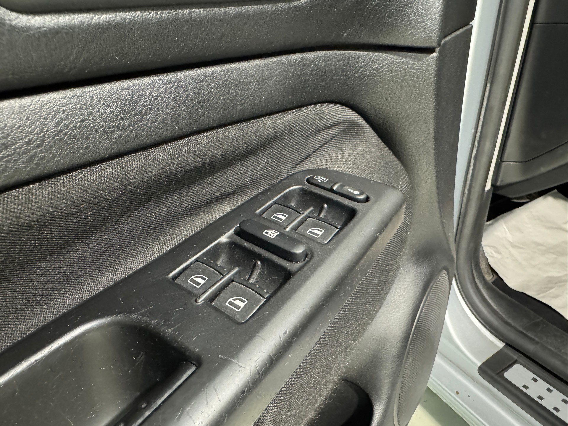 VW Golf Variant 2.0 Pacific 4Motion-image-14