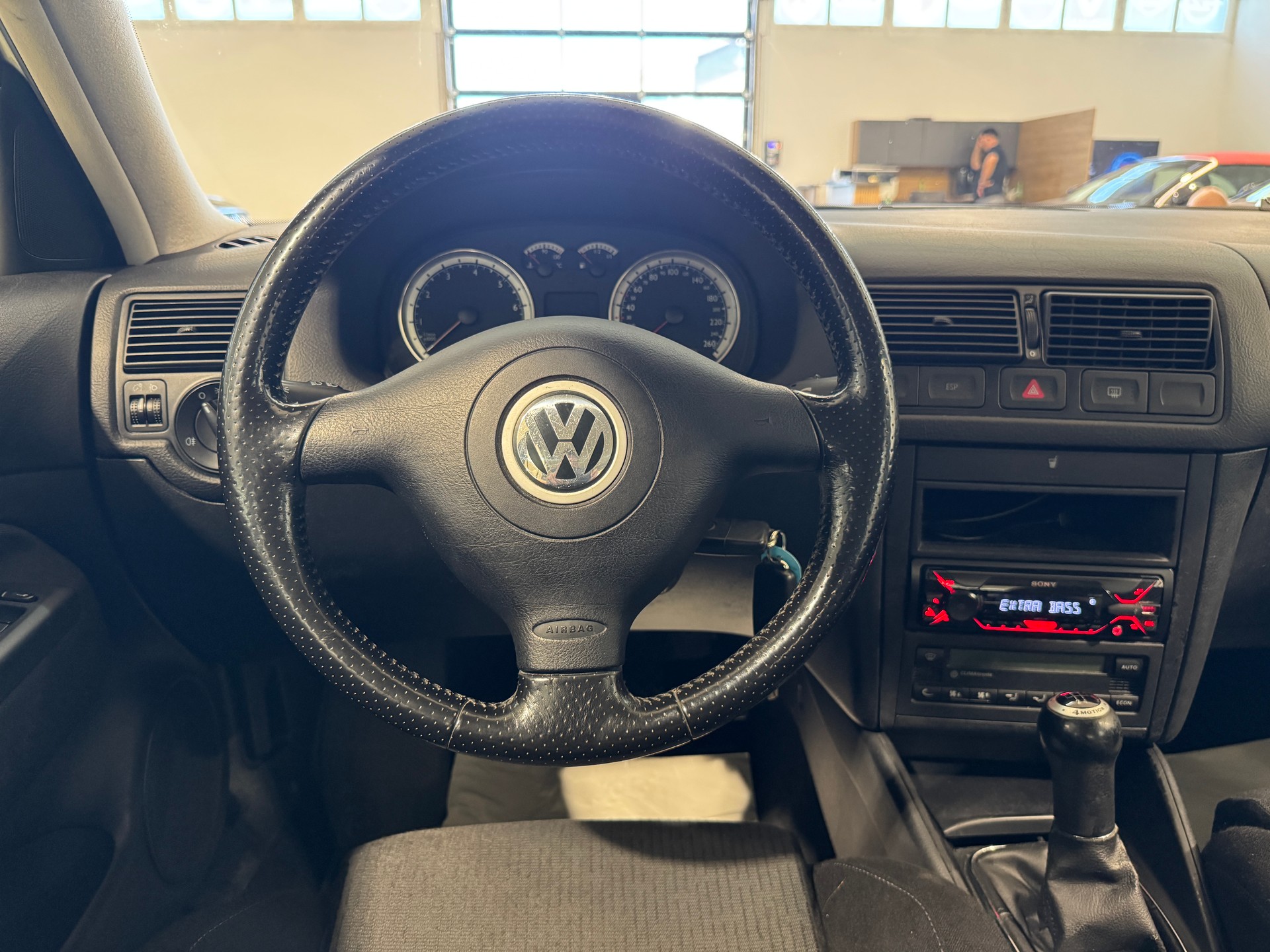 VW Golf Variant 2.0 Pacific 4Motion-image-13