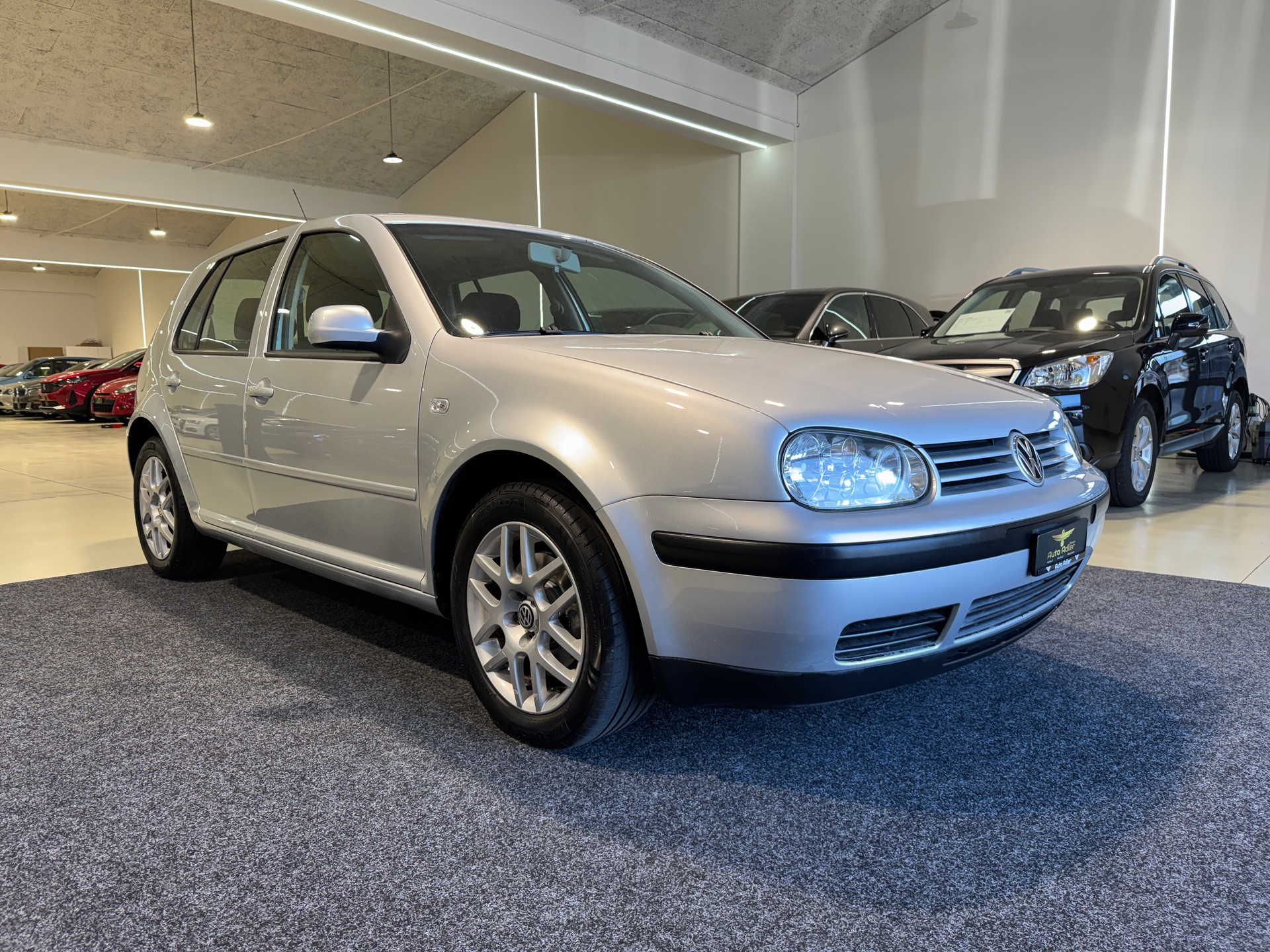 VW Golf Variant 2.0 Pacific 4Motion-image-2