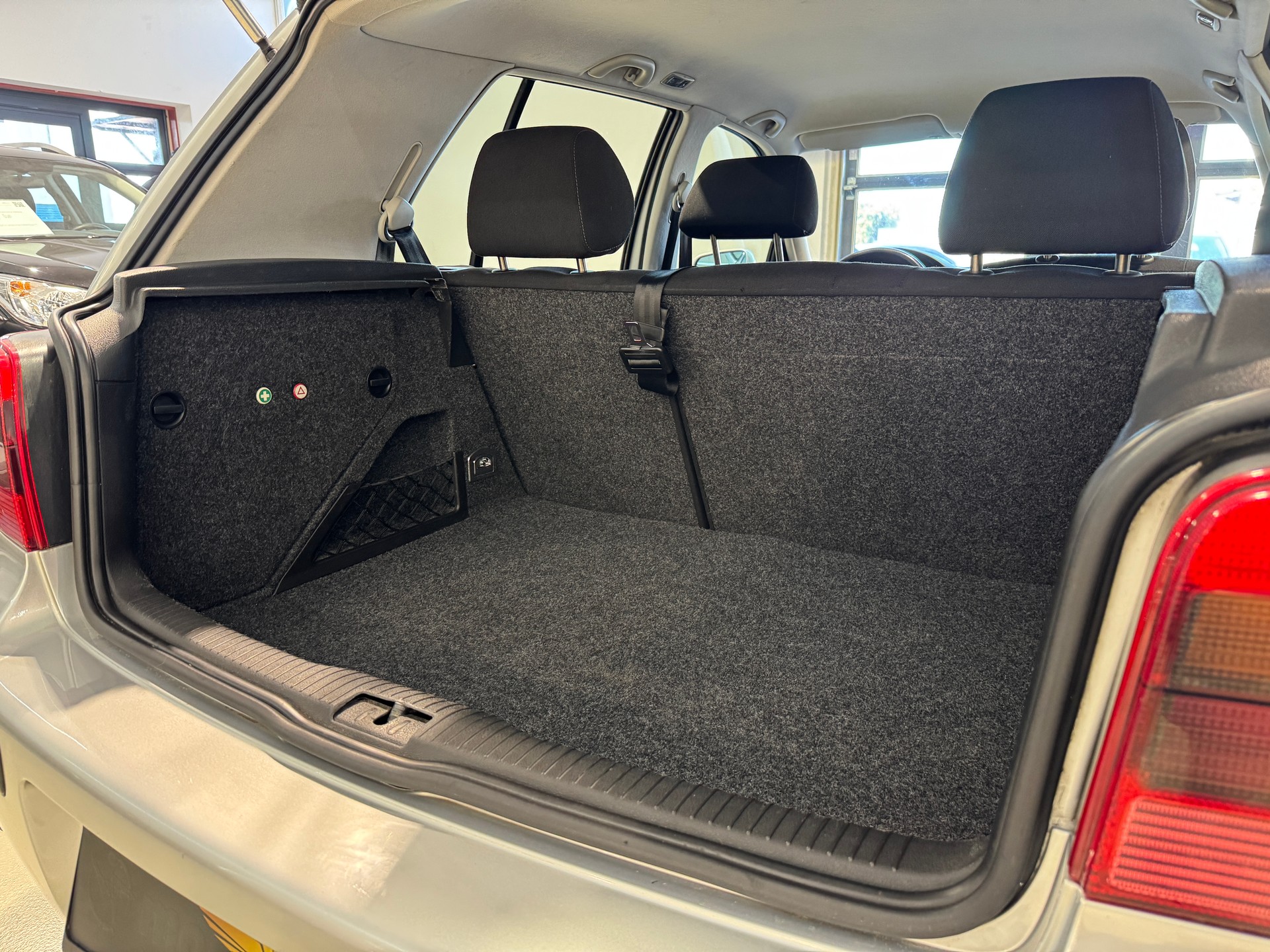 VW Golf Variant 2.0 Pacific 4Motion-image-7