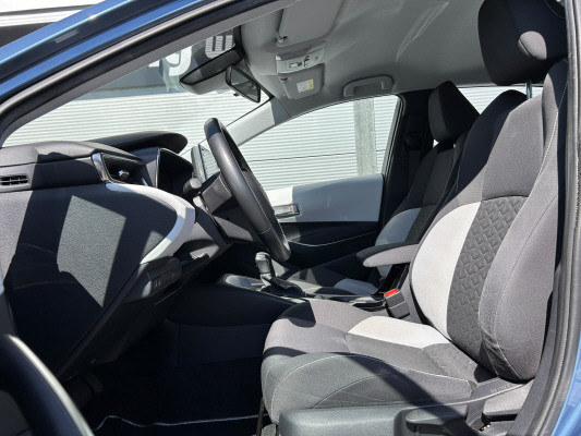 TOYOTA Corolla 1.8 HSD Comfort-image-6