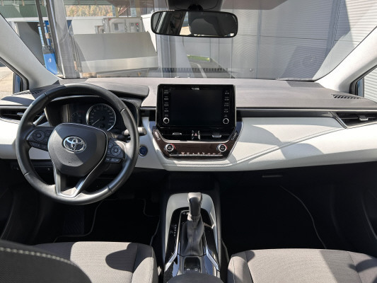 TOYOTA Corolla 1.8 HSD Comfort-image-8