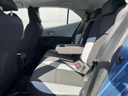 TOYOTA Corolla 1.8 HSD Comfort-image-7