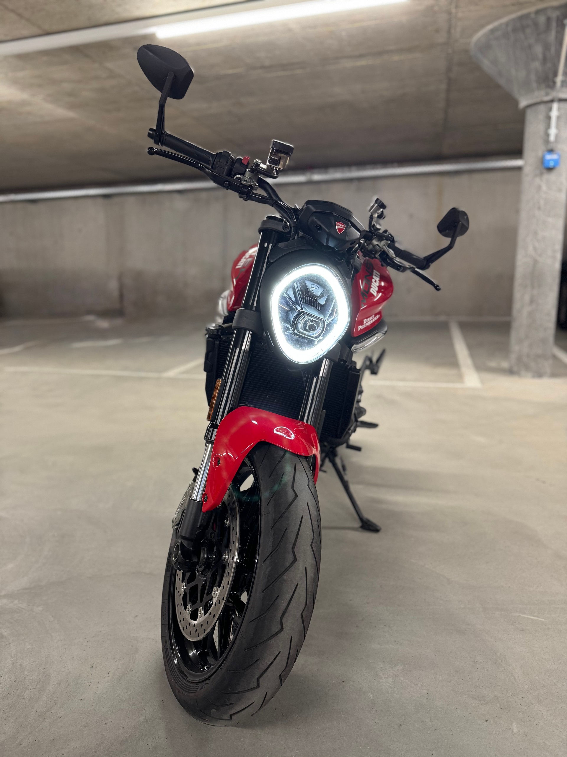 DUCATI Monster 937-image-2