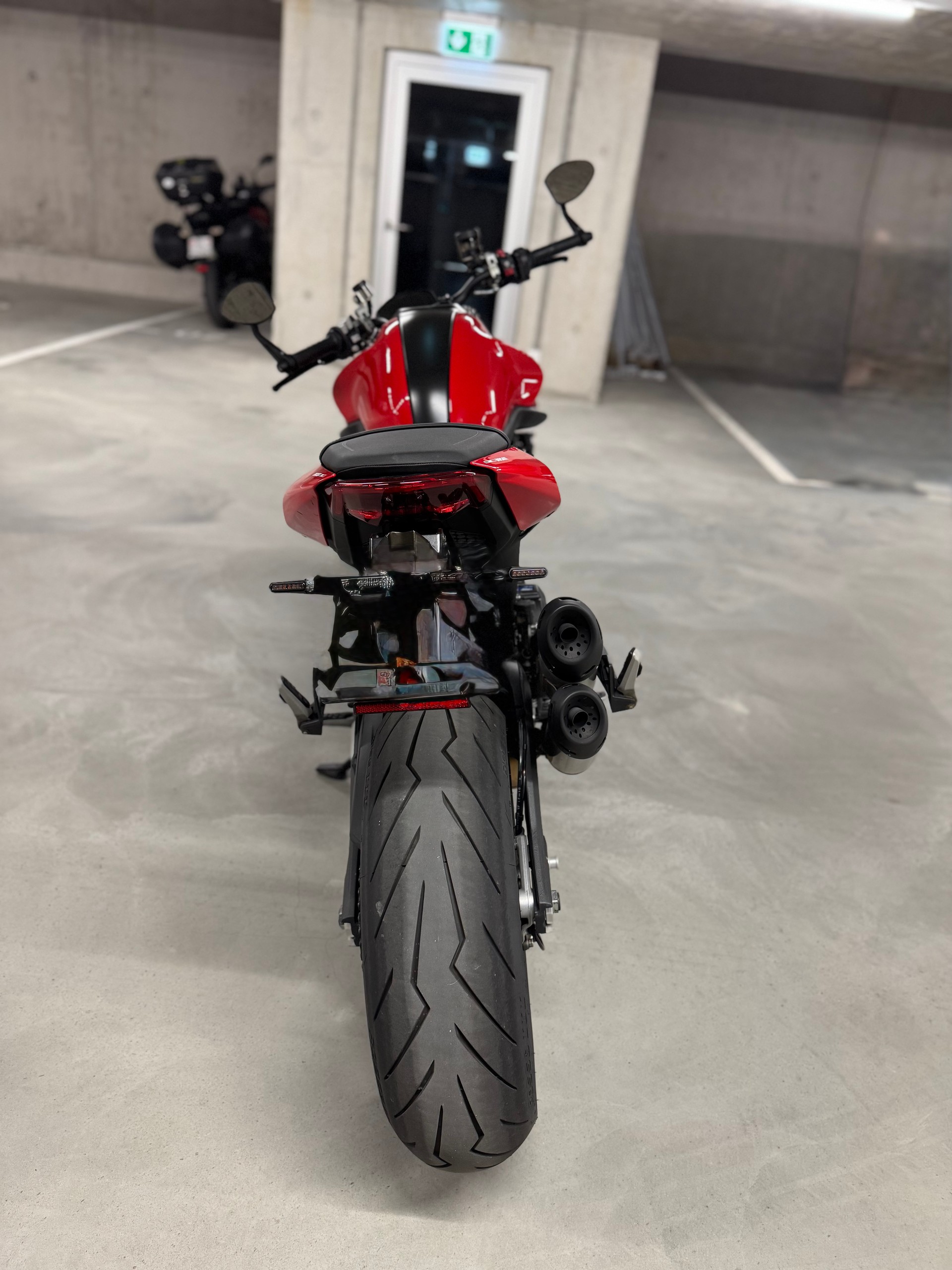 DUCATI Monster 937-image-7