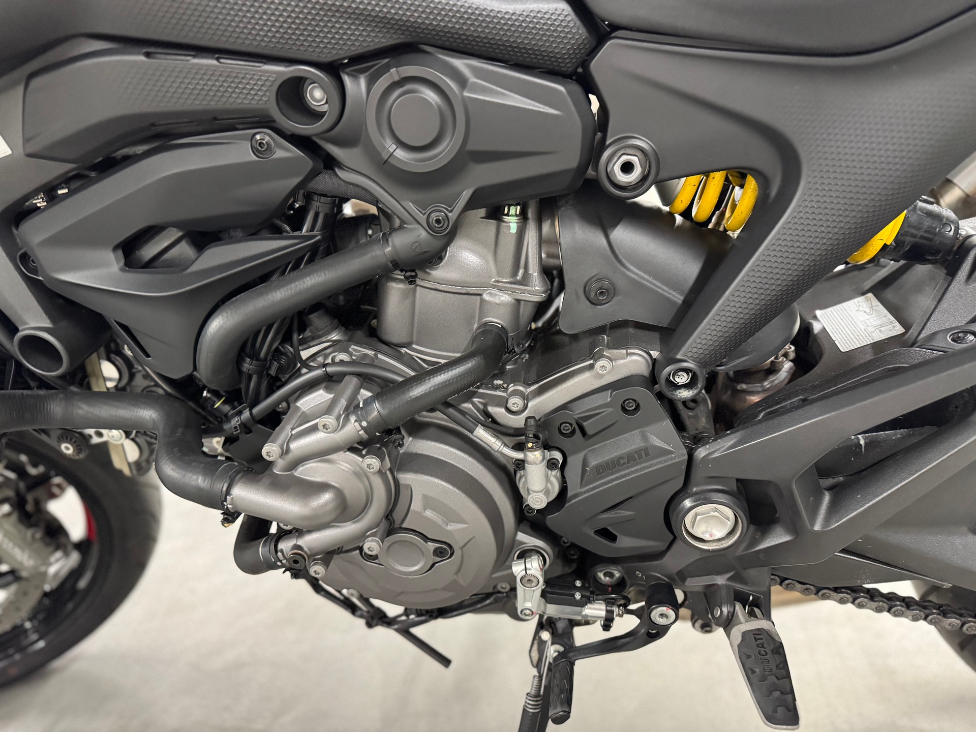 DUCATI Monster 937-image-5