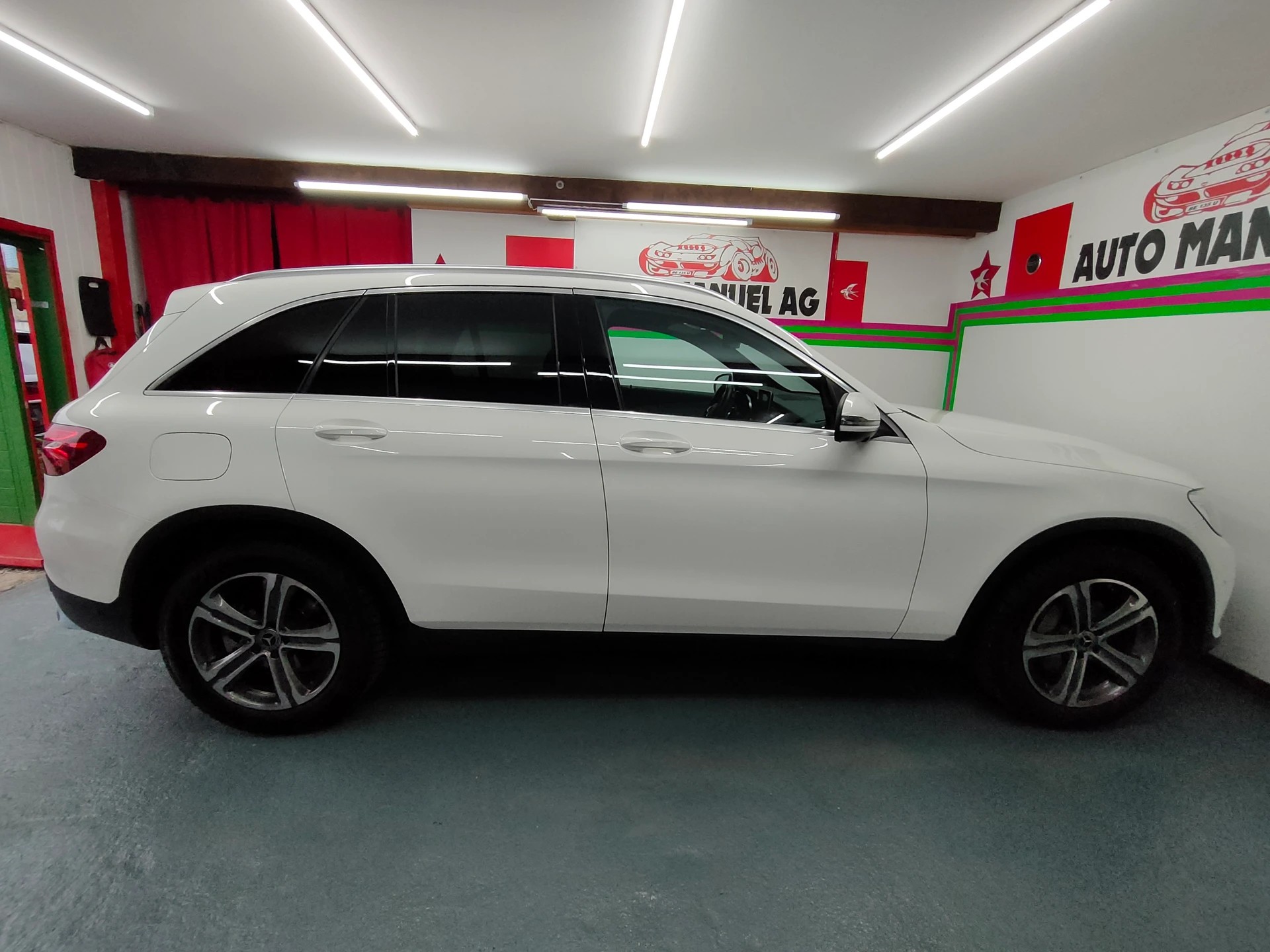 MERCEDES-BENZ GLC 250d Off-Road 4Matic 9G-Tronic-image-4