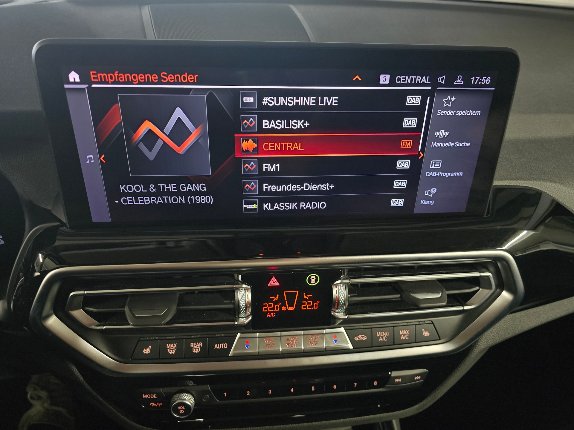 BMW X3 xDrive 30e CH-Fahrzeug-image-15