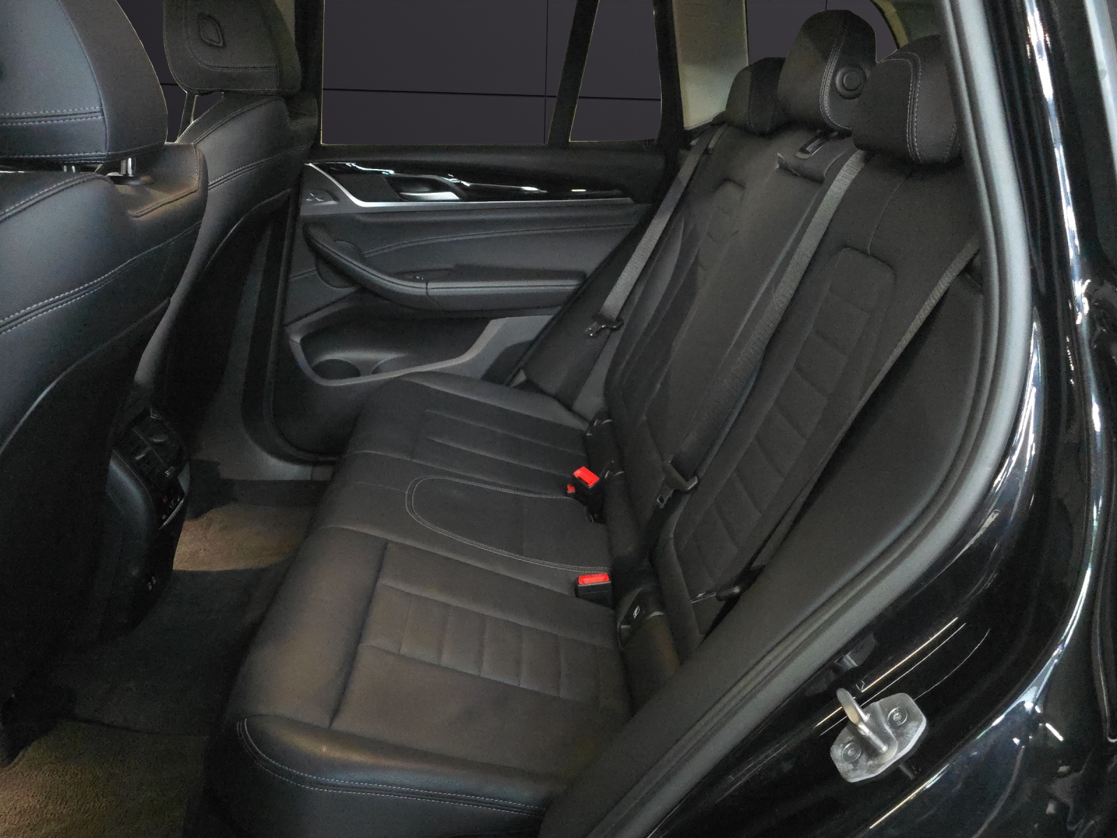 BMW X3 xDrive 30e CH-Fahrzeug-image-19