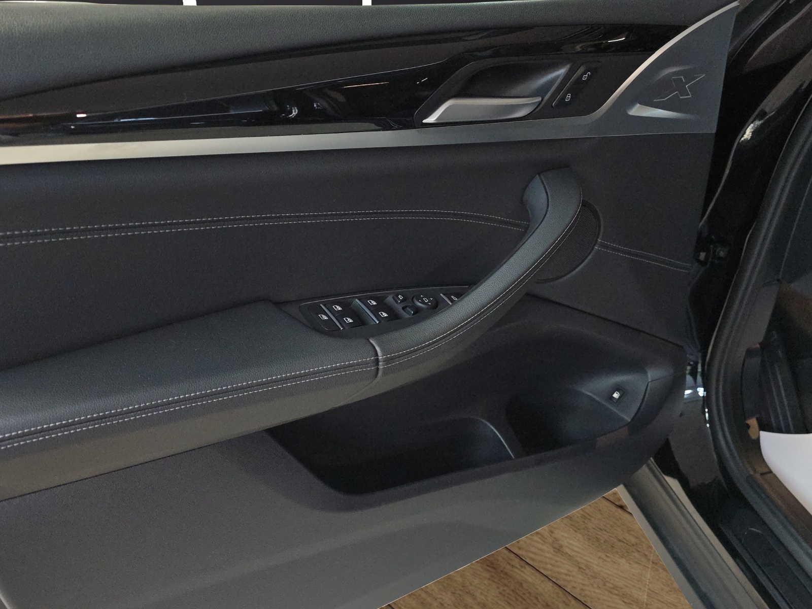 BMW X3 xDrive 30e CH-Fahrzeug-image-18