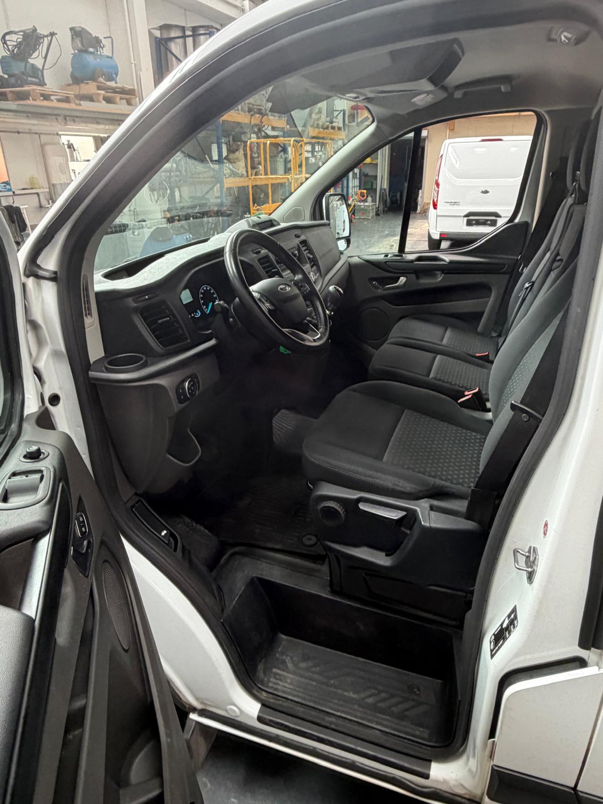 FORD 2.0 TDCi 130 Trend 280 L1H1-image-11