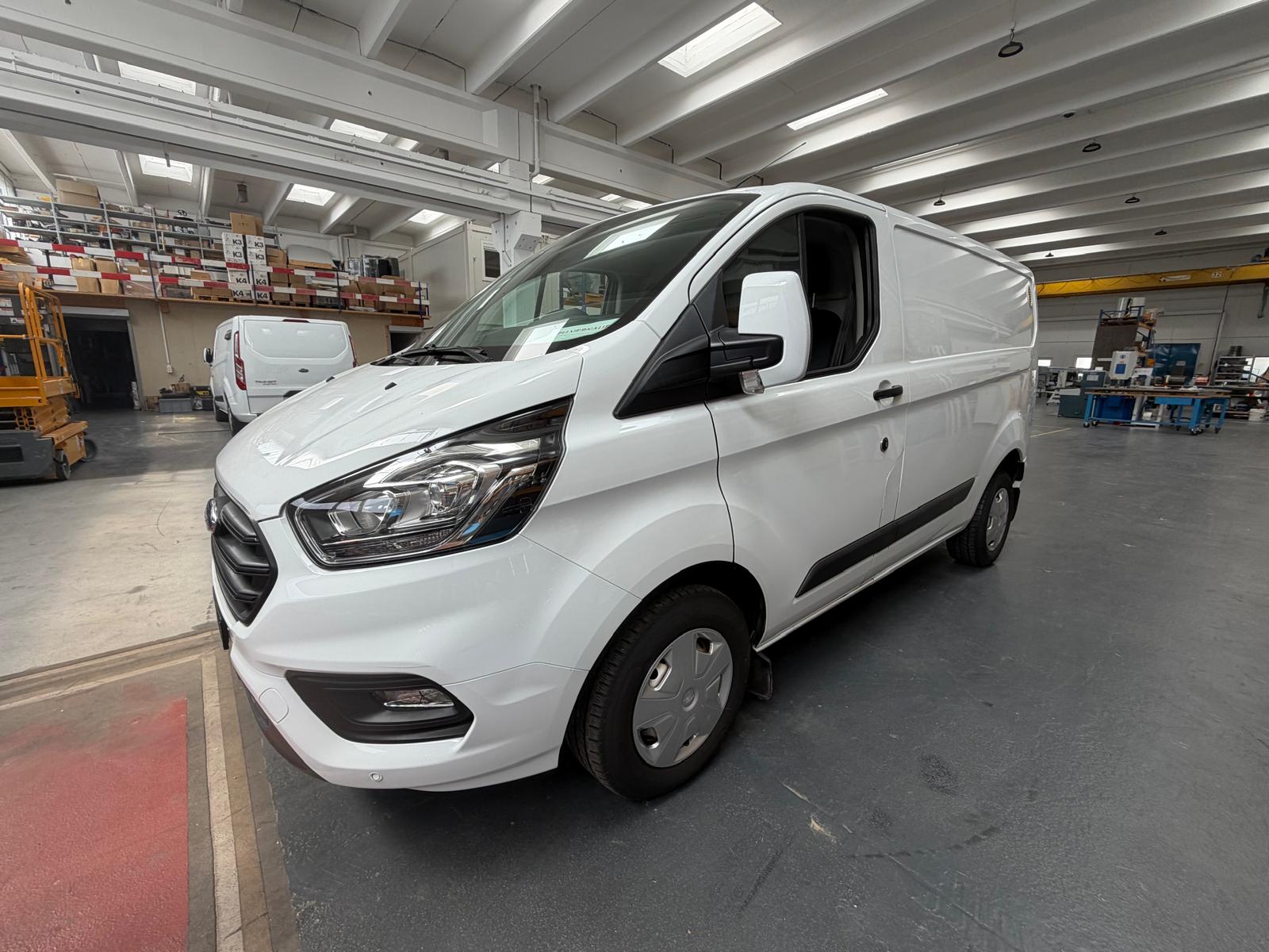 FORD 2.0 TDCi 130 Trend 280 L1H1-image-1