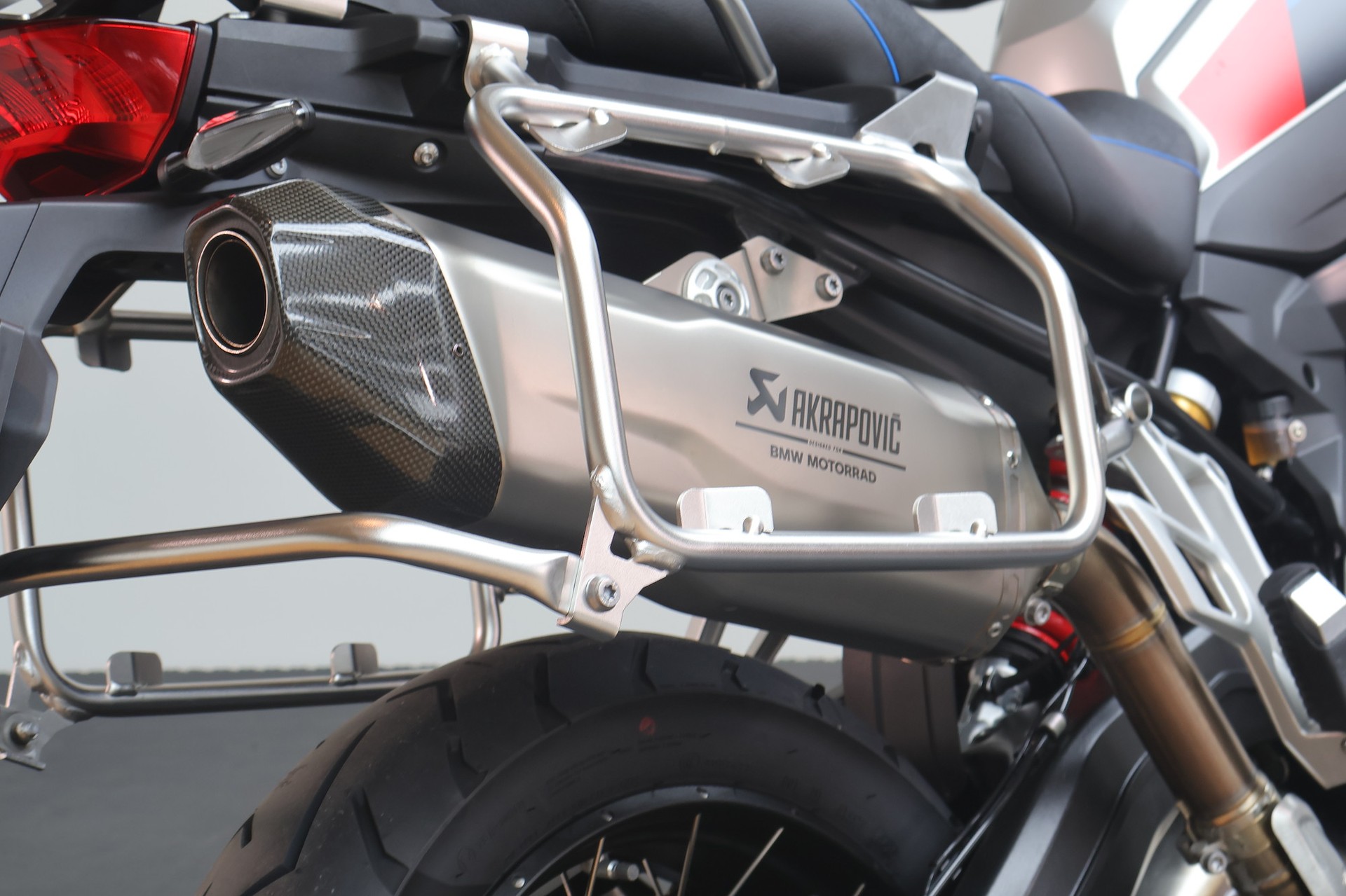 BMW F 900 GS Adventure-image-9