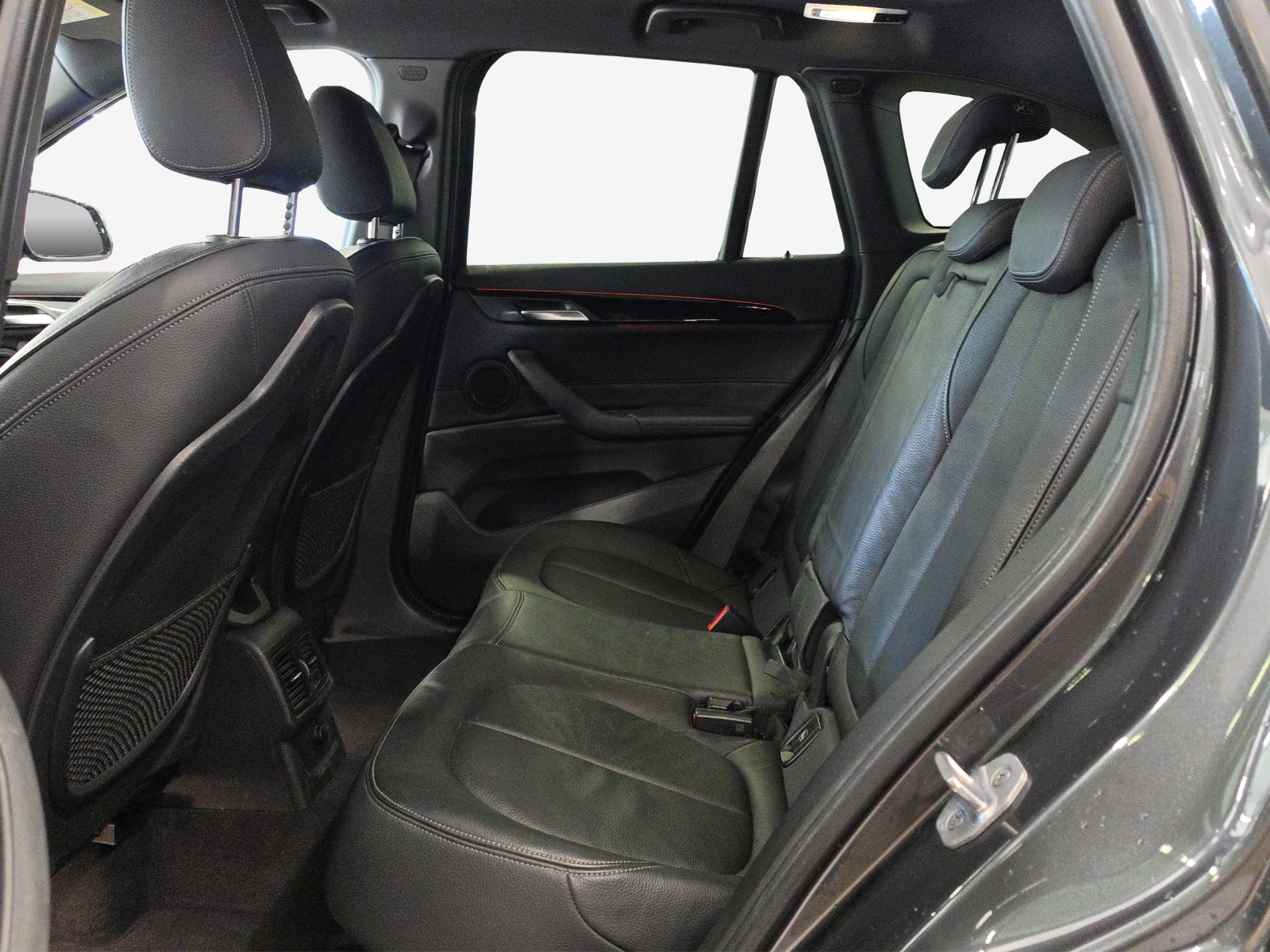 BMW X1 xDrive 25d M Sport Steptronic-image-11