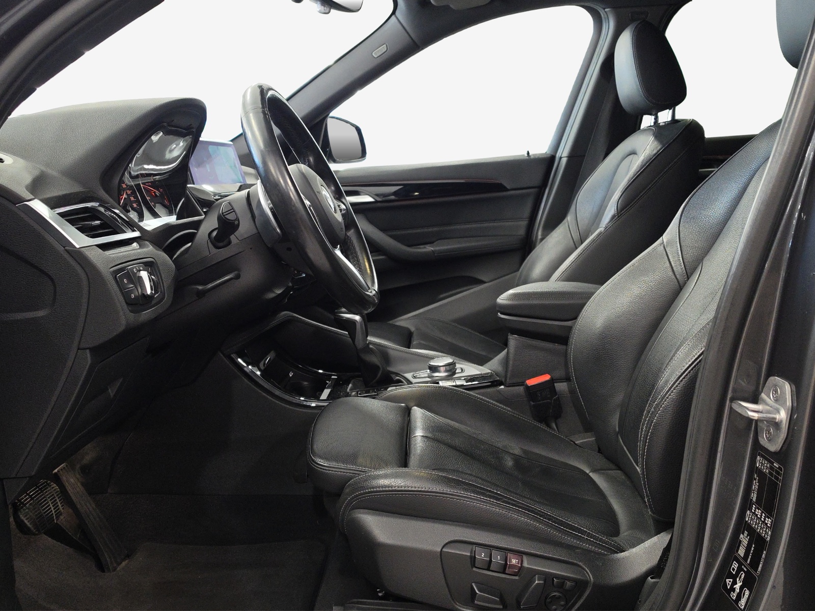 BMW X1 xDrive 25d M Sport Steptronic-image-7