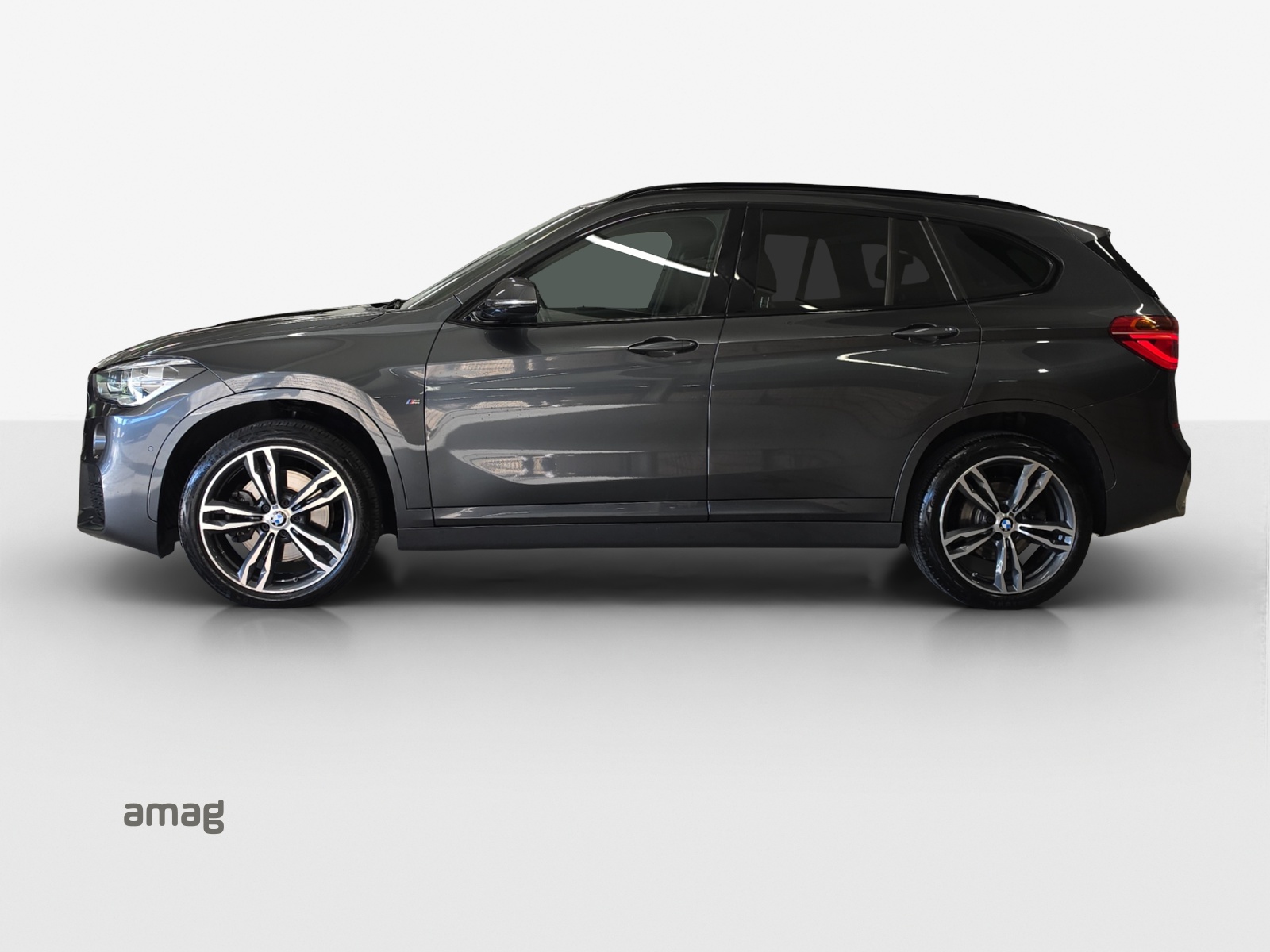 BMW X1 xDrive 25d M Sport Steptronic-showroom-element-1
