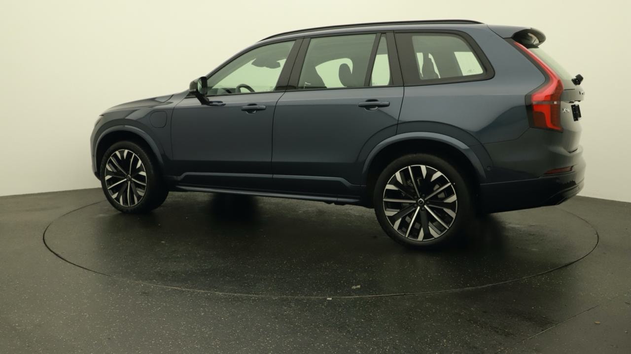 VOLVO XC90 T8 AWD PluginHybrid Ultra Dark Geartronic-showroom-element-2