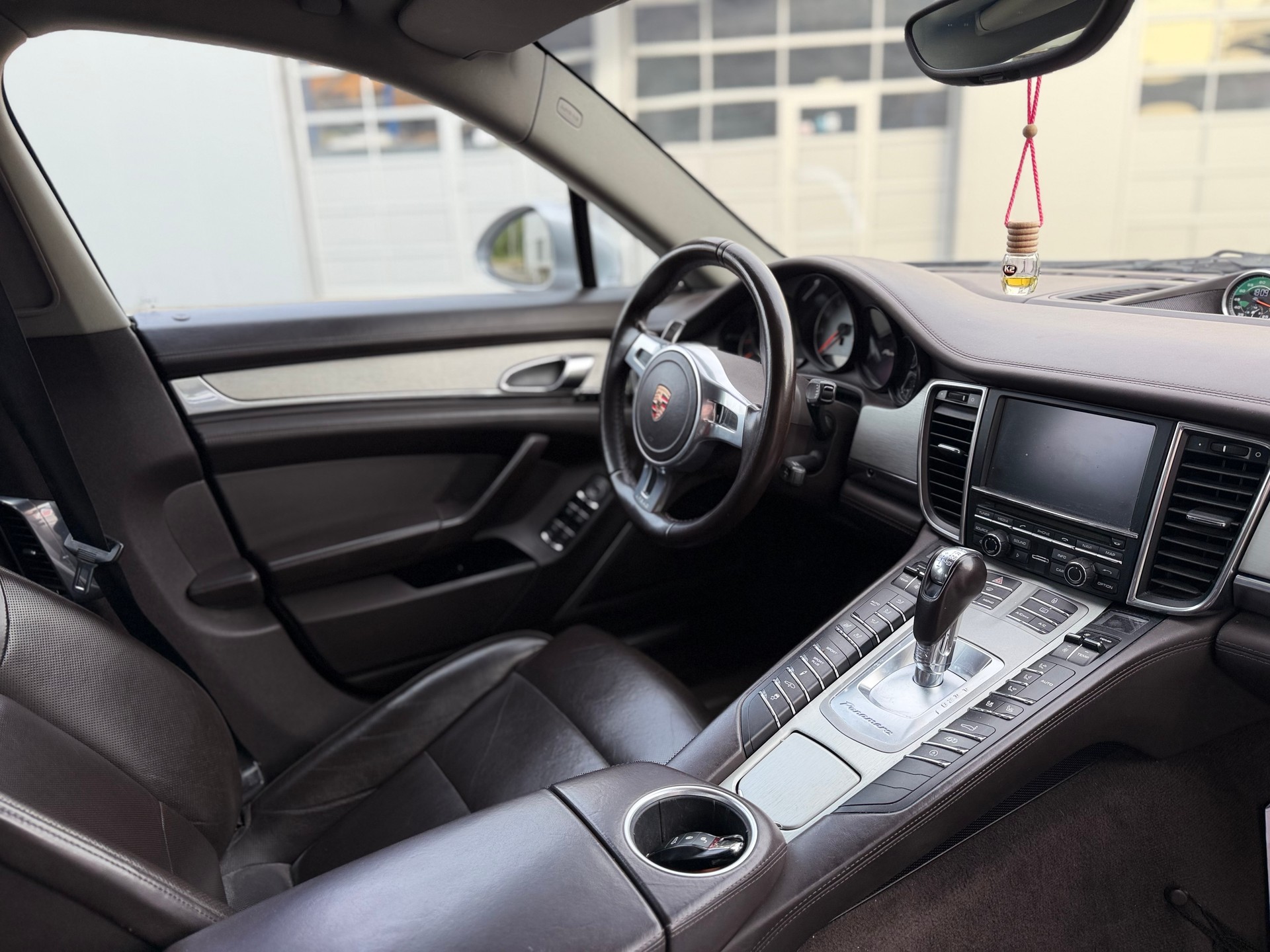 PORSCHE Panamera 4S 4.8 PDK-image-8