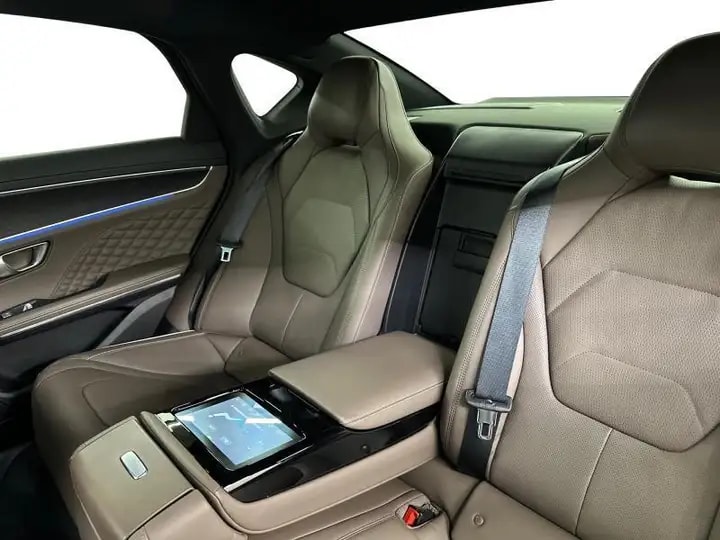 BYD Han Executive 380 kW AWD (mit Aviloo-Zertifikat)-image-9