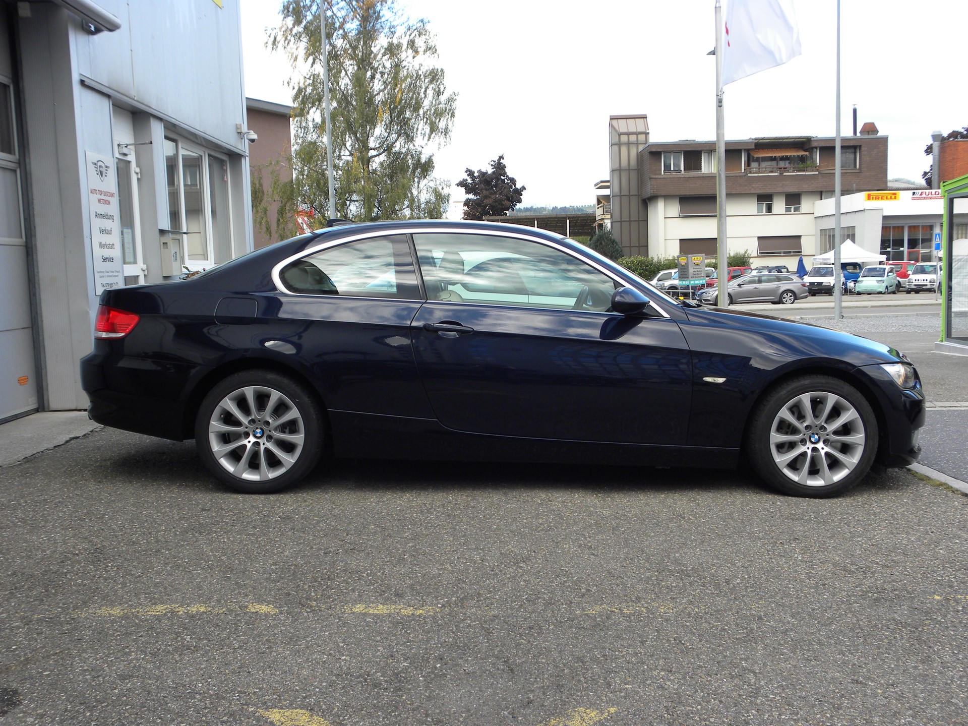 BMW 335i xDrive Coupé Steptronic-image-2