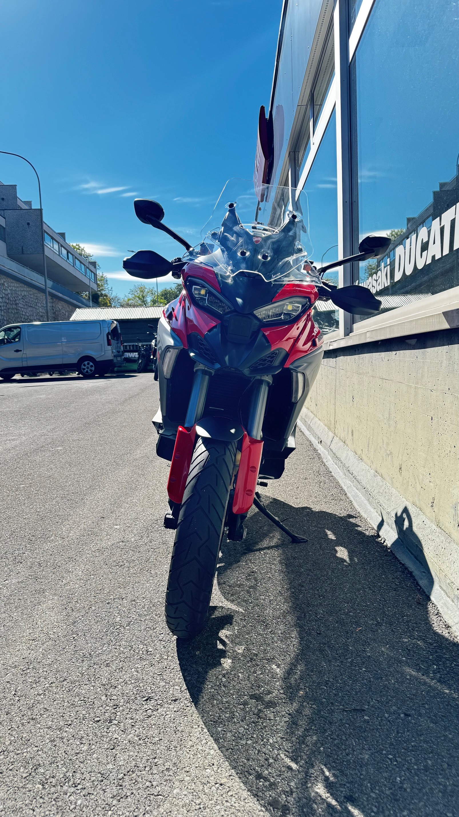 DUCATI Multistrada V4 S Travel + Radar-image-2