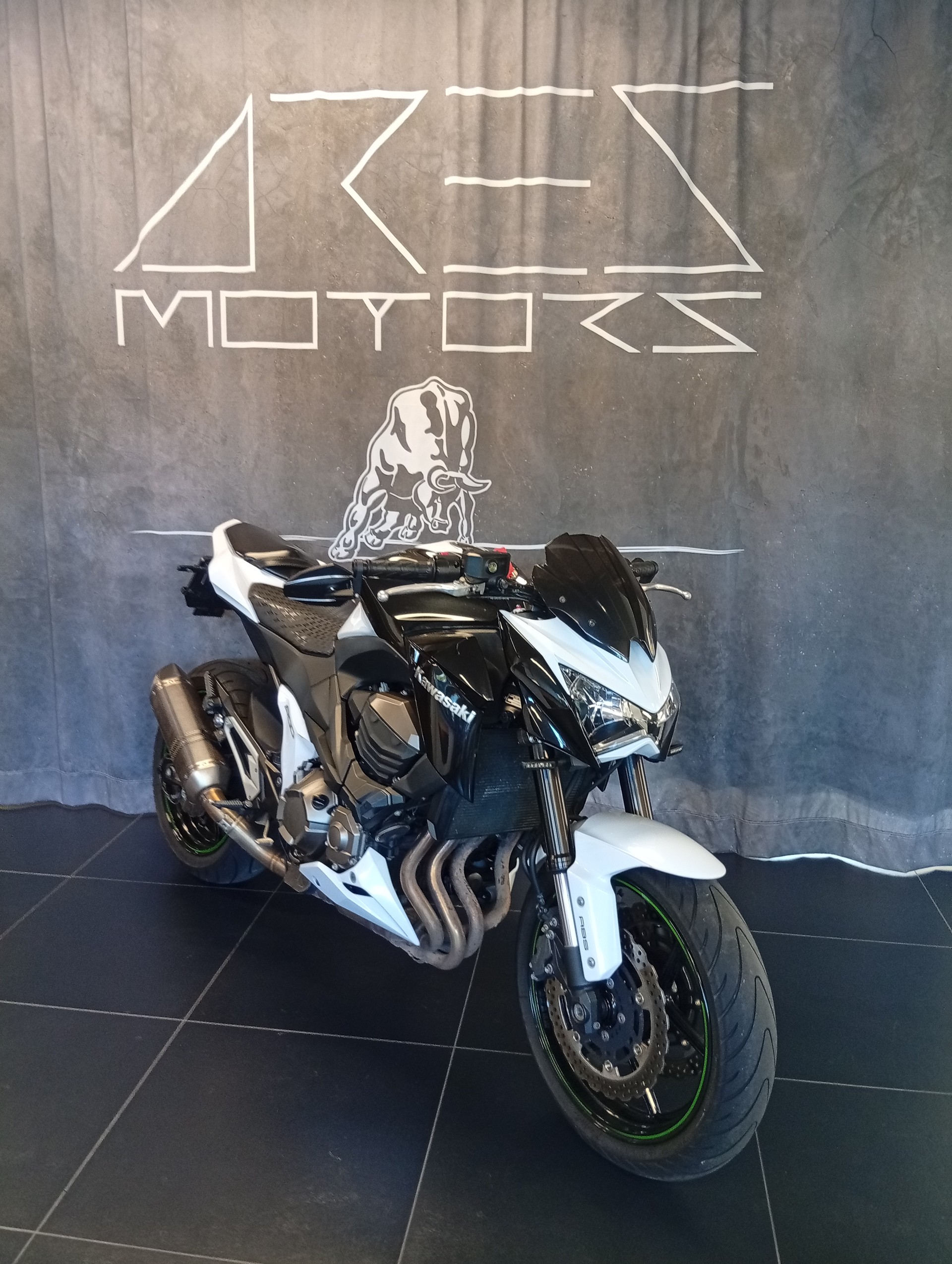 KAWASAKI Z 800 ABS-image-1