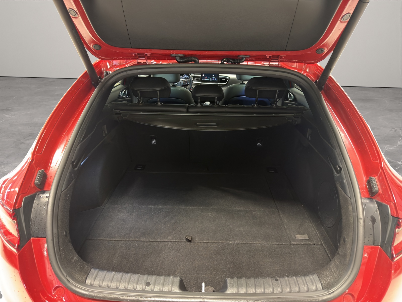KIA ProCeed 1.4 T-GDi GT-Line-image-15