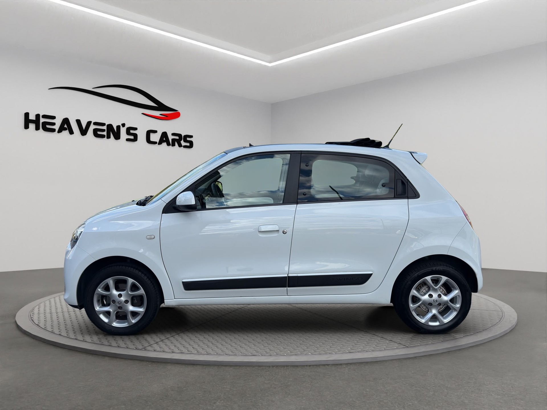 RENAULT Twingo 0.9 Liberty-showroom-element-3