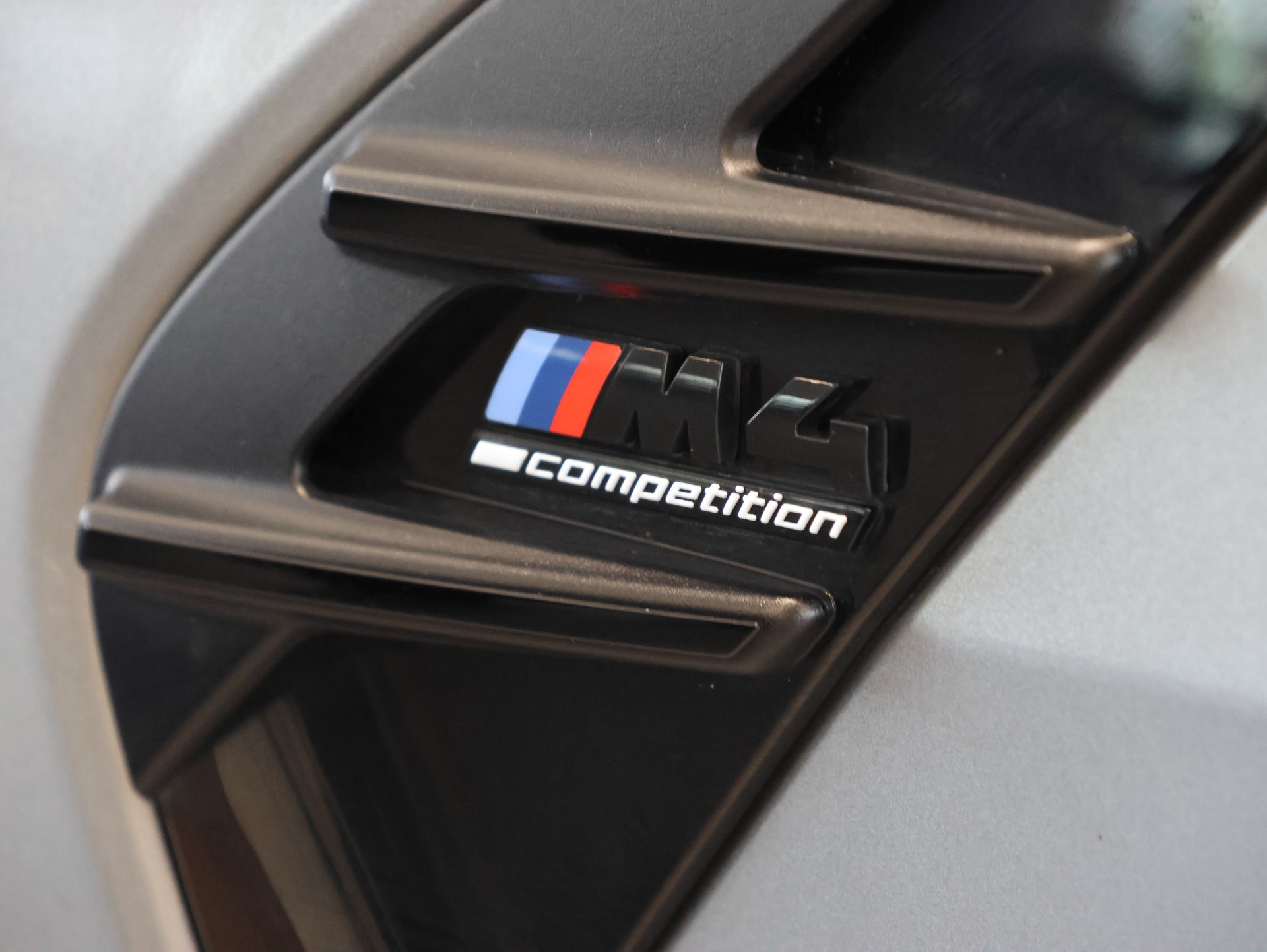 BMW M4 Coupé Competition M xDrive *SKYSCRAPER-GRAU LACKIERUNG*-image-15