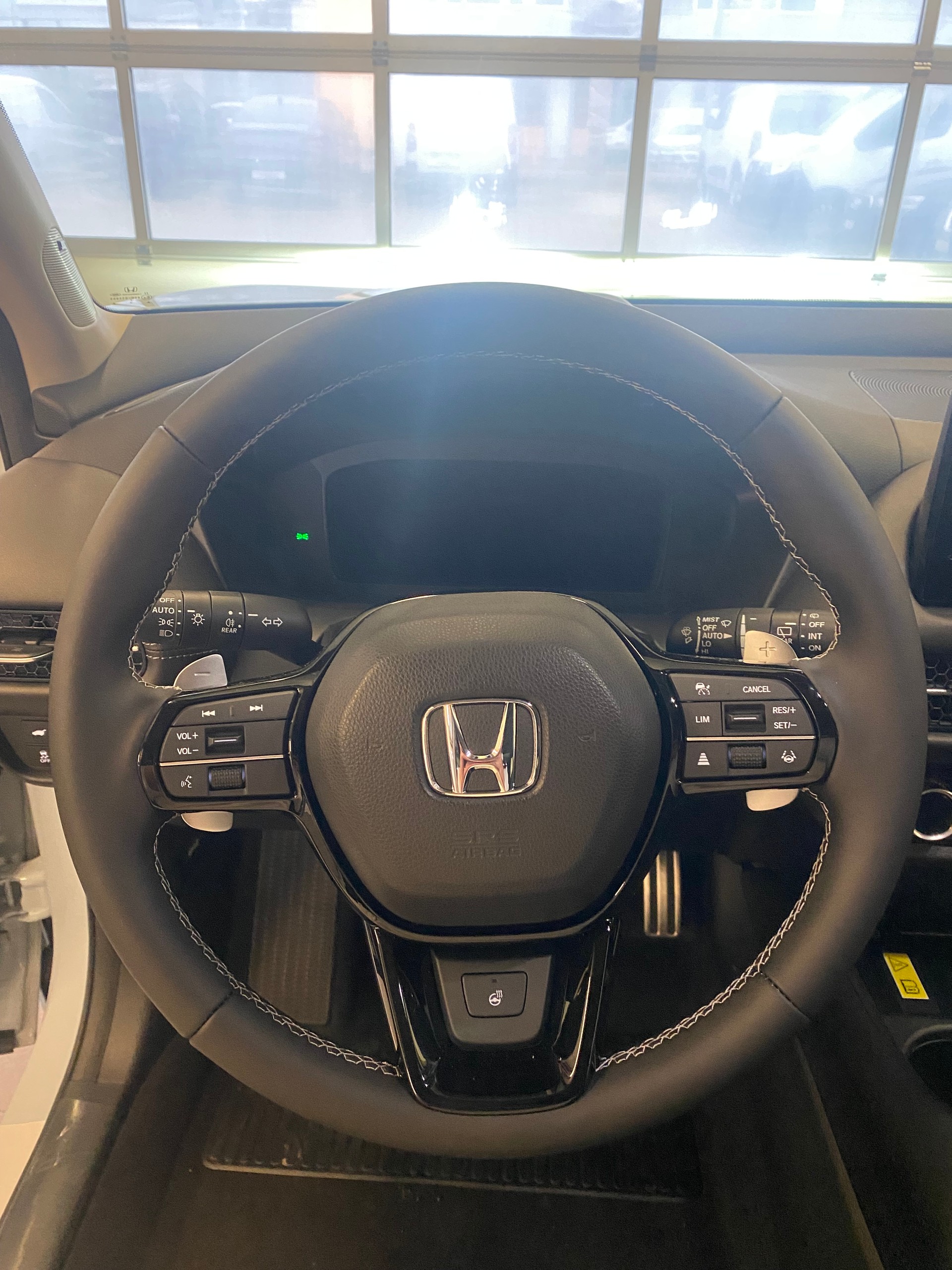 HONDA ZR-V 2.0i MMD Hybrid Advance Automatic-image-9