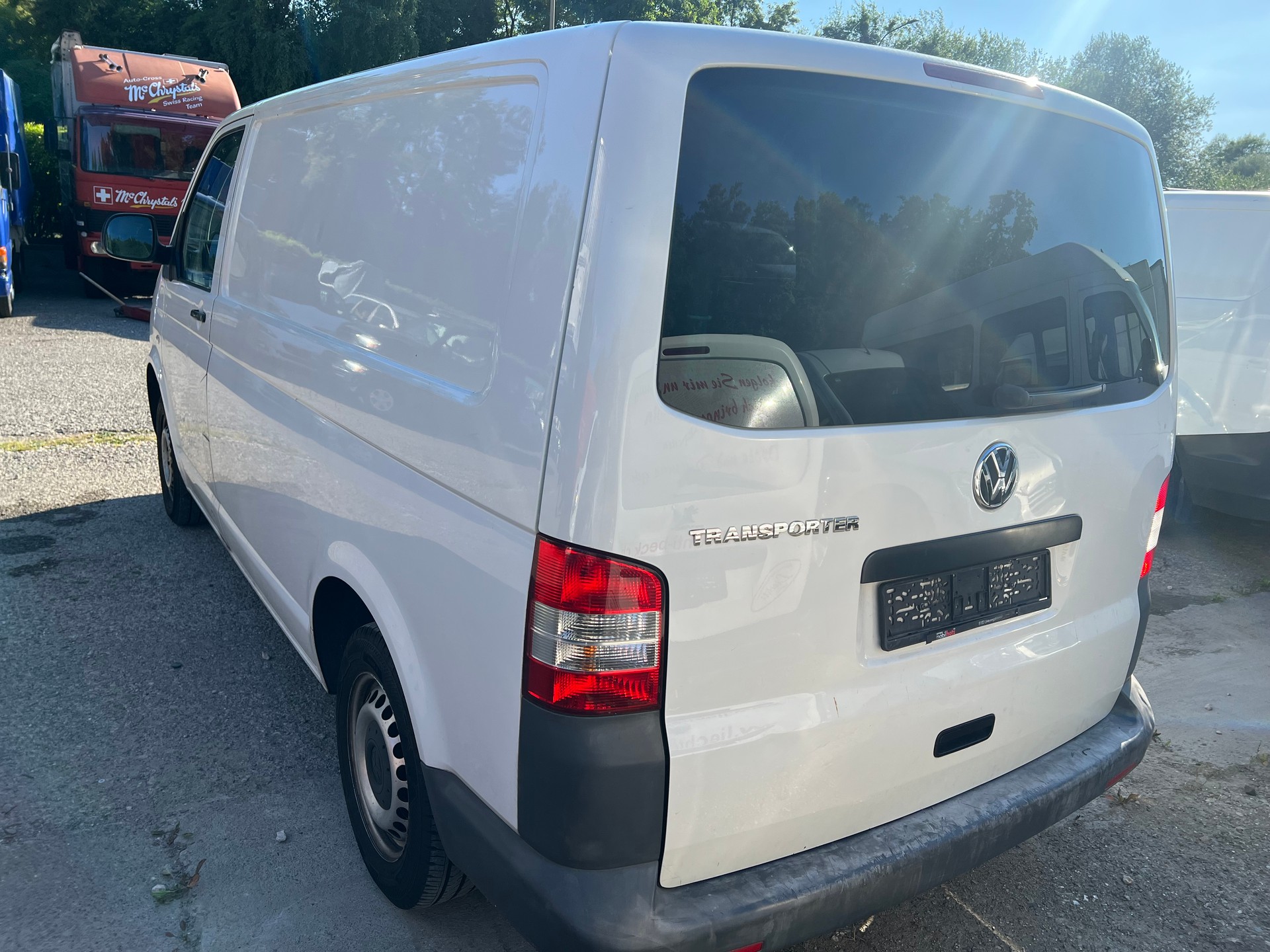 VW T5 2.0 TDI-image-3