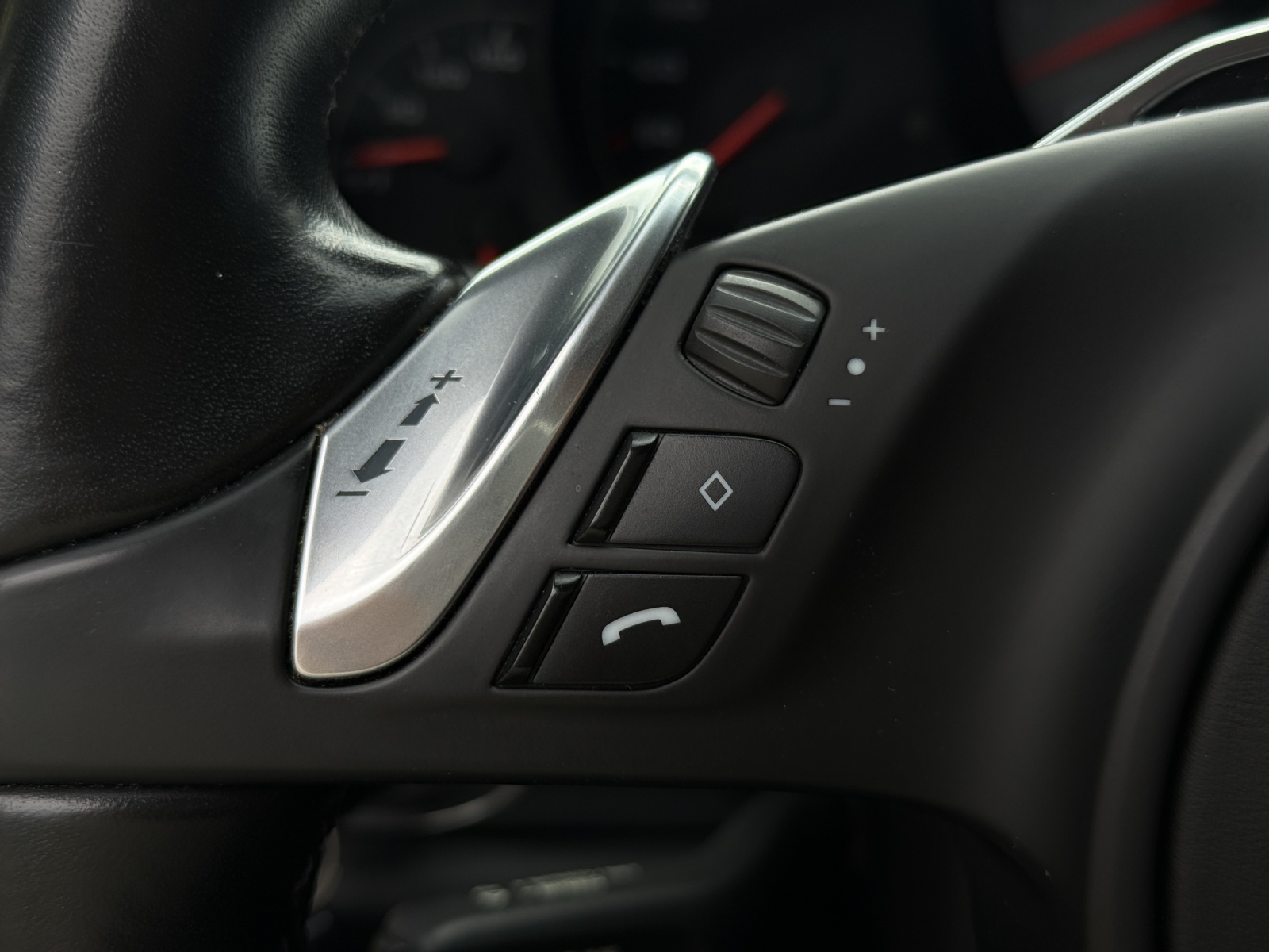 PORSCHE Panamera 4S 4.8 PDK-image-23