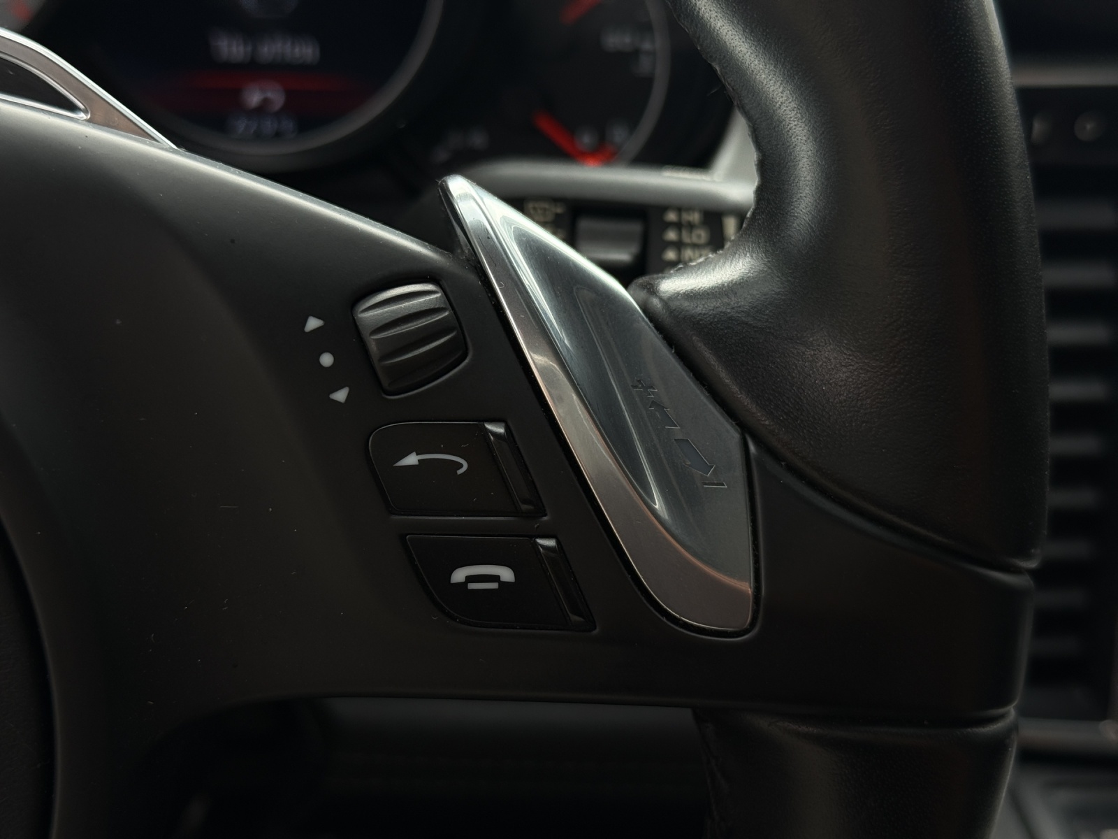 PORSCHE Panamera 4S 4.8 PDK-image-22